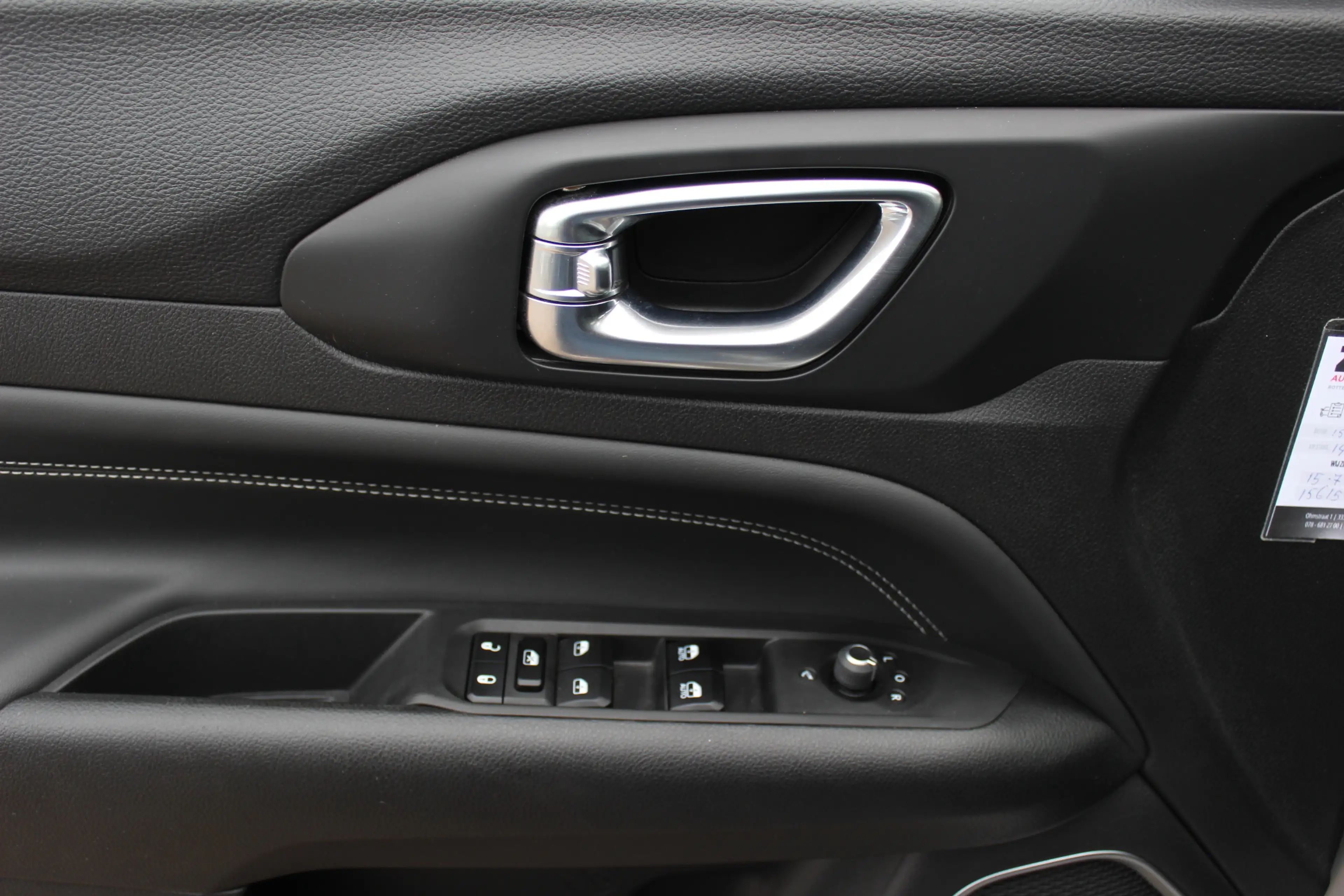 Jeep Compass 4xe 240 Plug-in Hybrid Electric S / Trekhaak / Pan — photo 38
