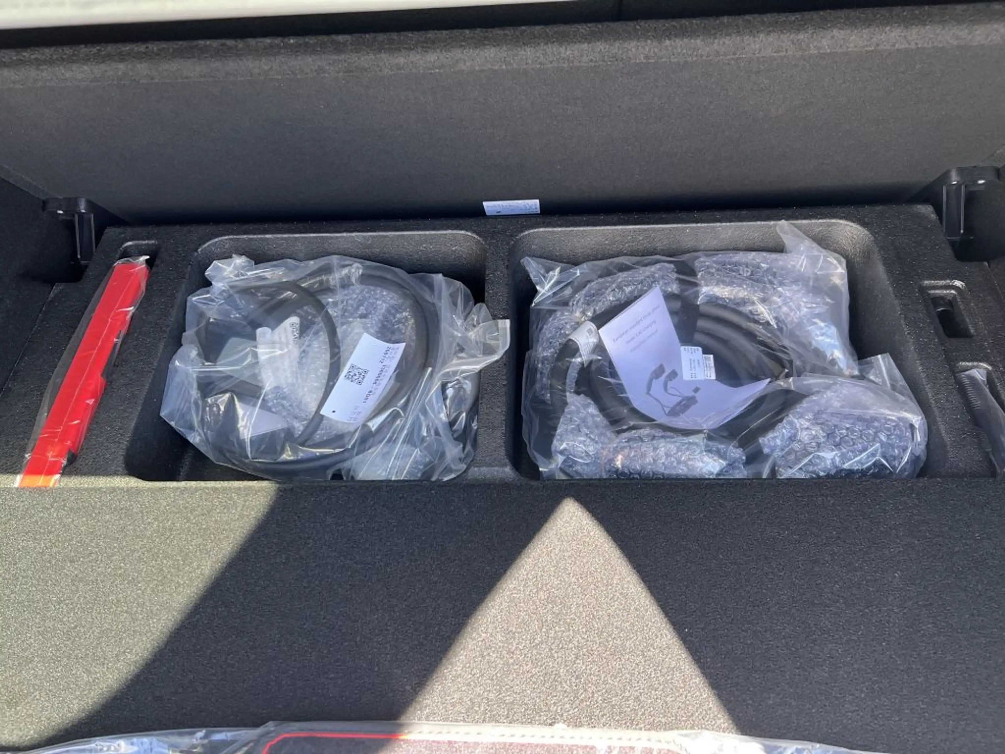 Leapmotor C10 iC10 81,9 kWh AWD — photo 14