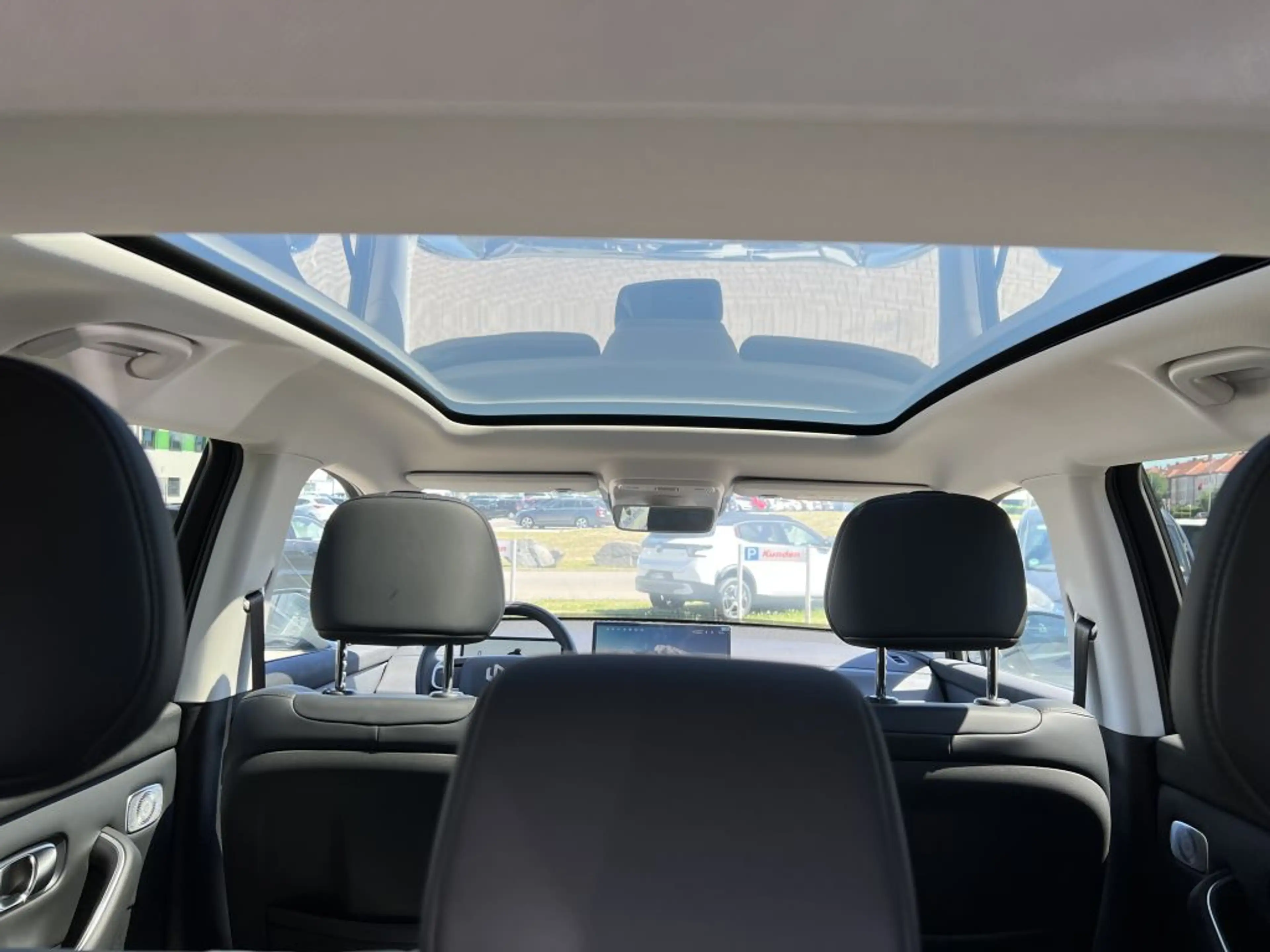 Leapmotor C10 iC10 81,9 kWh AWD — photo 11