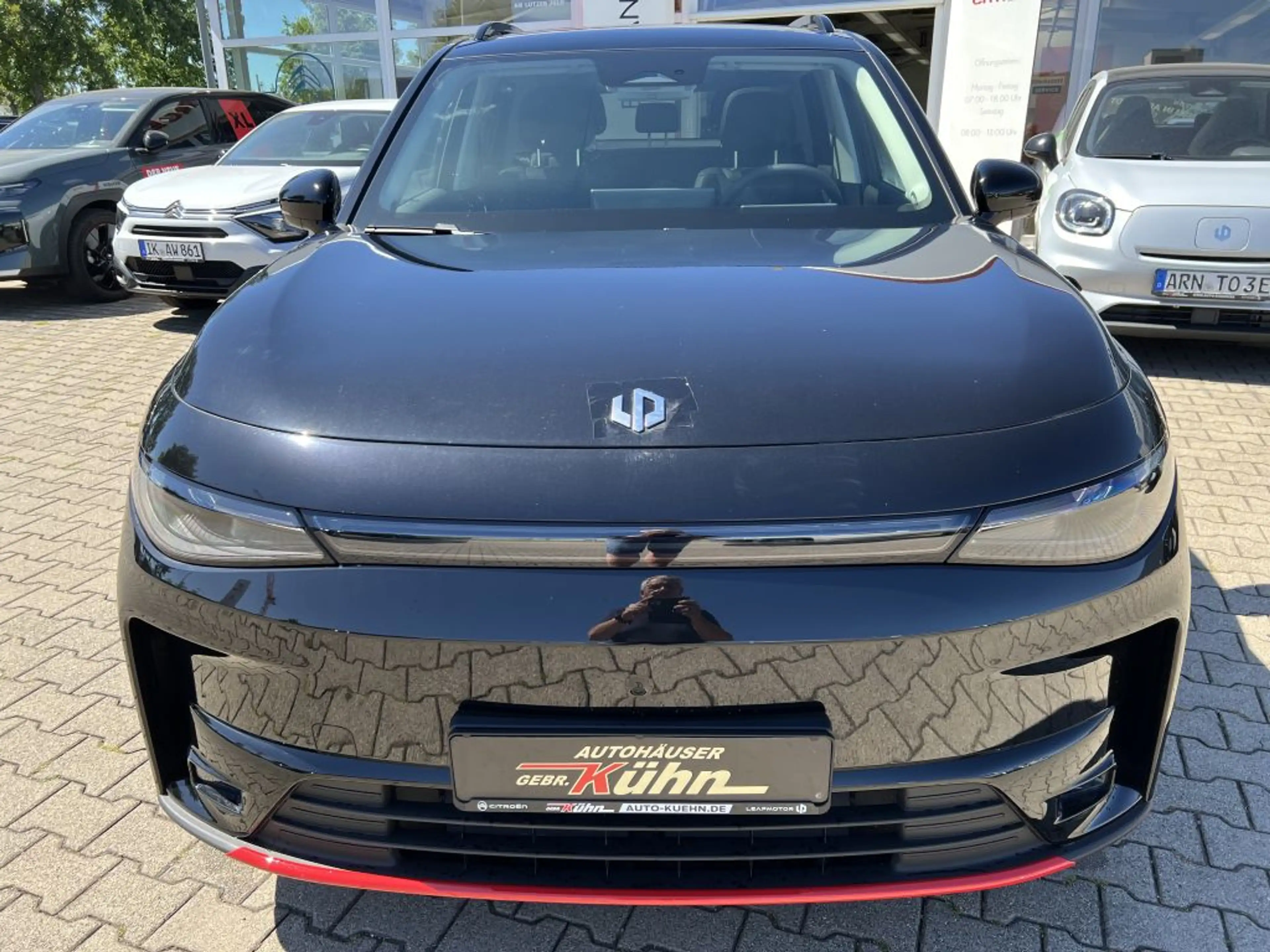 Leapmotor C10 iC10 81,9 kWh AWD — photo 6