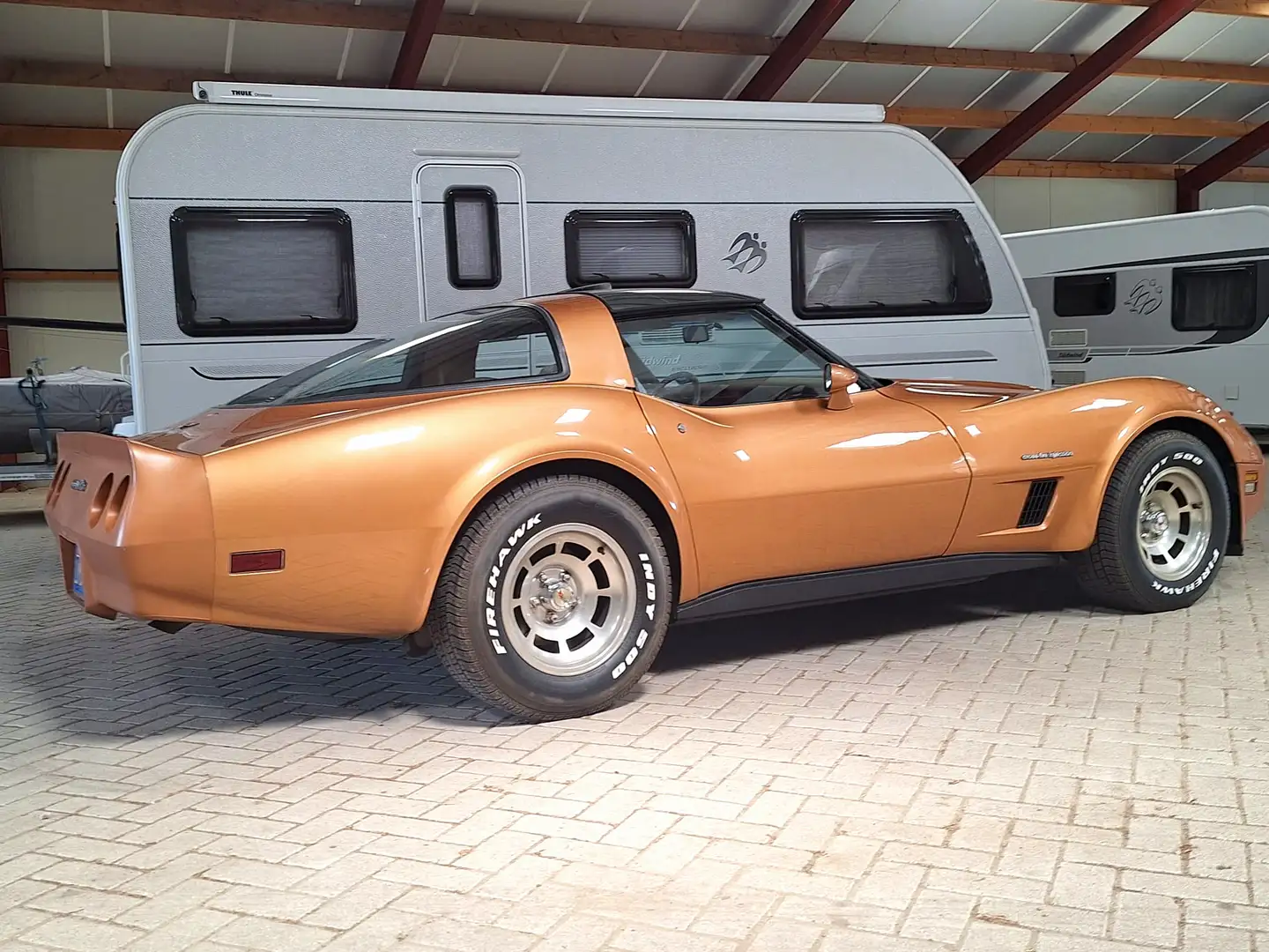 Corvette C3 Crossfire Injection Oro - 2