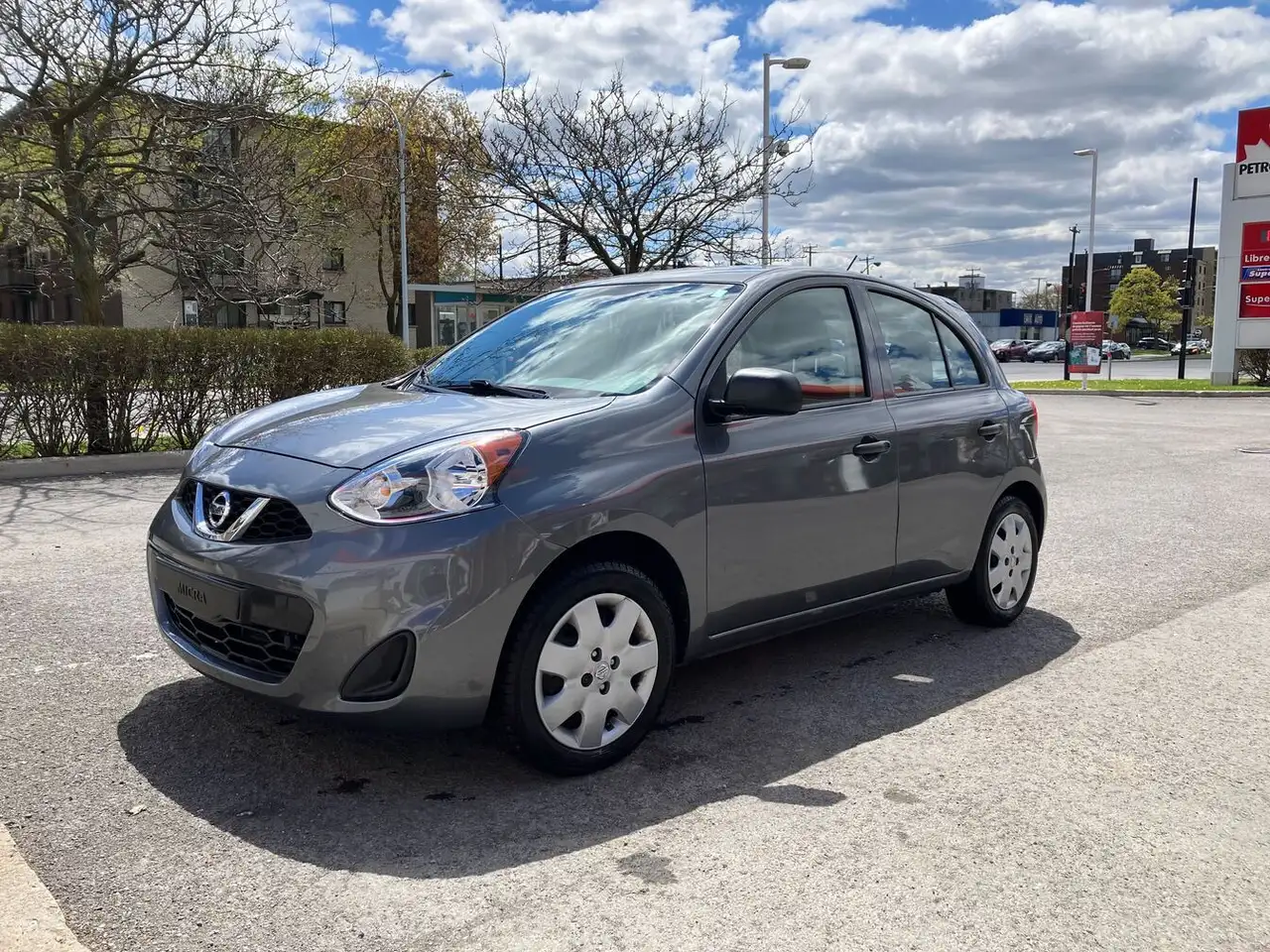 Nissan Micra снимка Nissan Micra