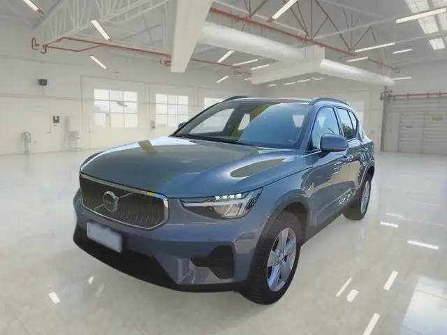 Volvo XC40 T2 ESSENTIAL SUV