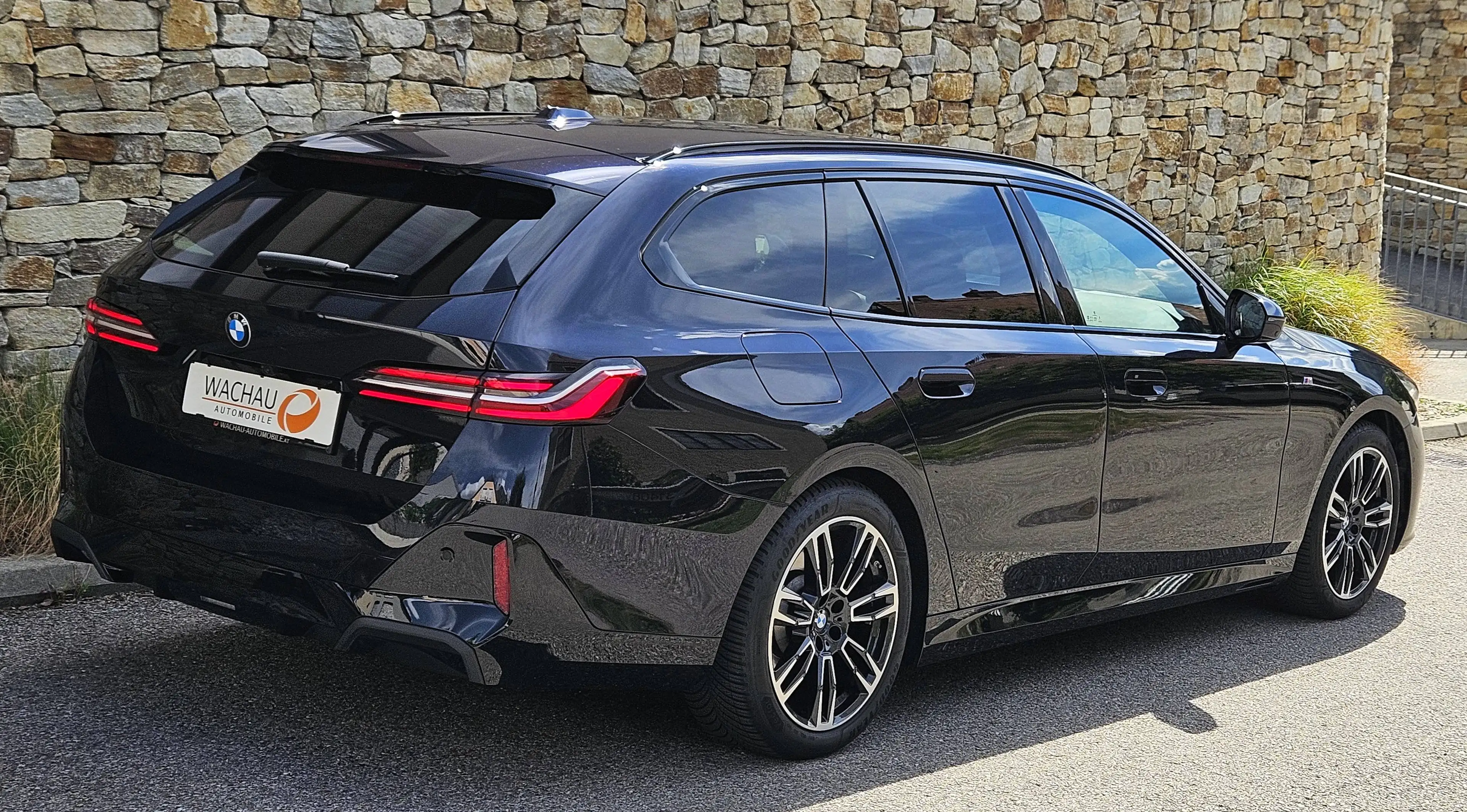 BMW 520 d Touring MHEV Aut.*M-Paket*Memory*Harman Kardon* — photo 8