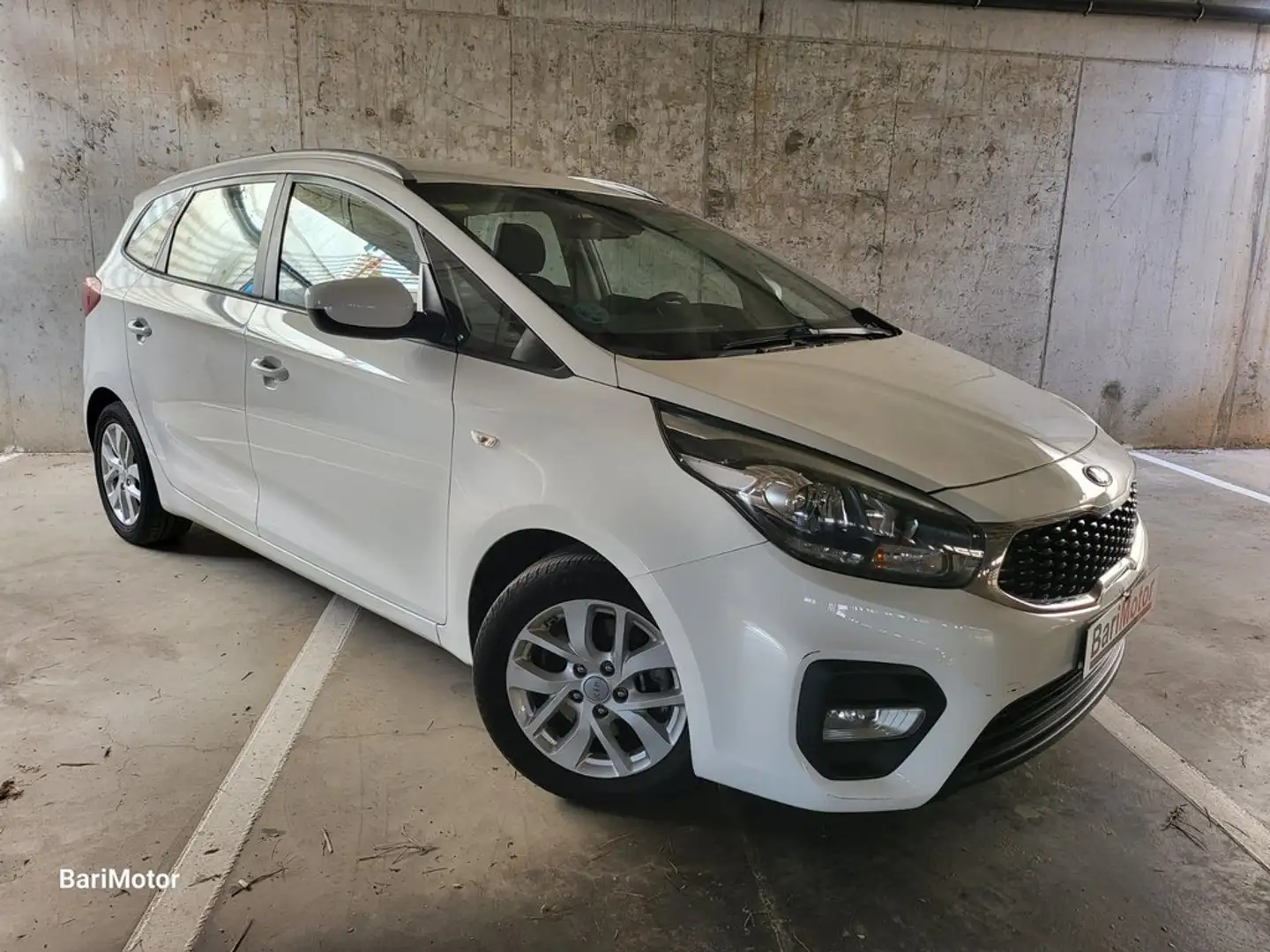 Kia Carens 1.6 GDi Concept 135 Blanco - 2