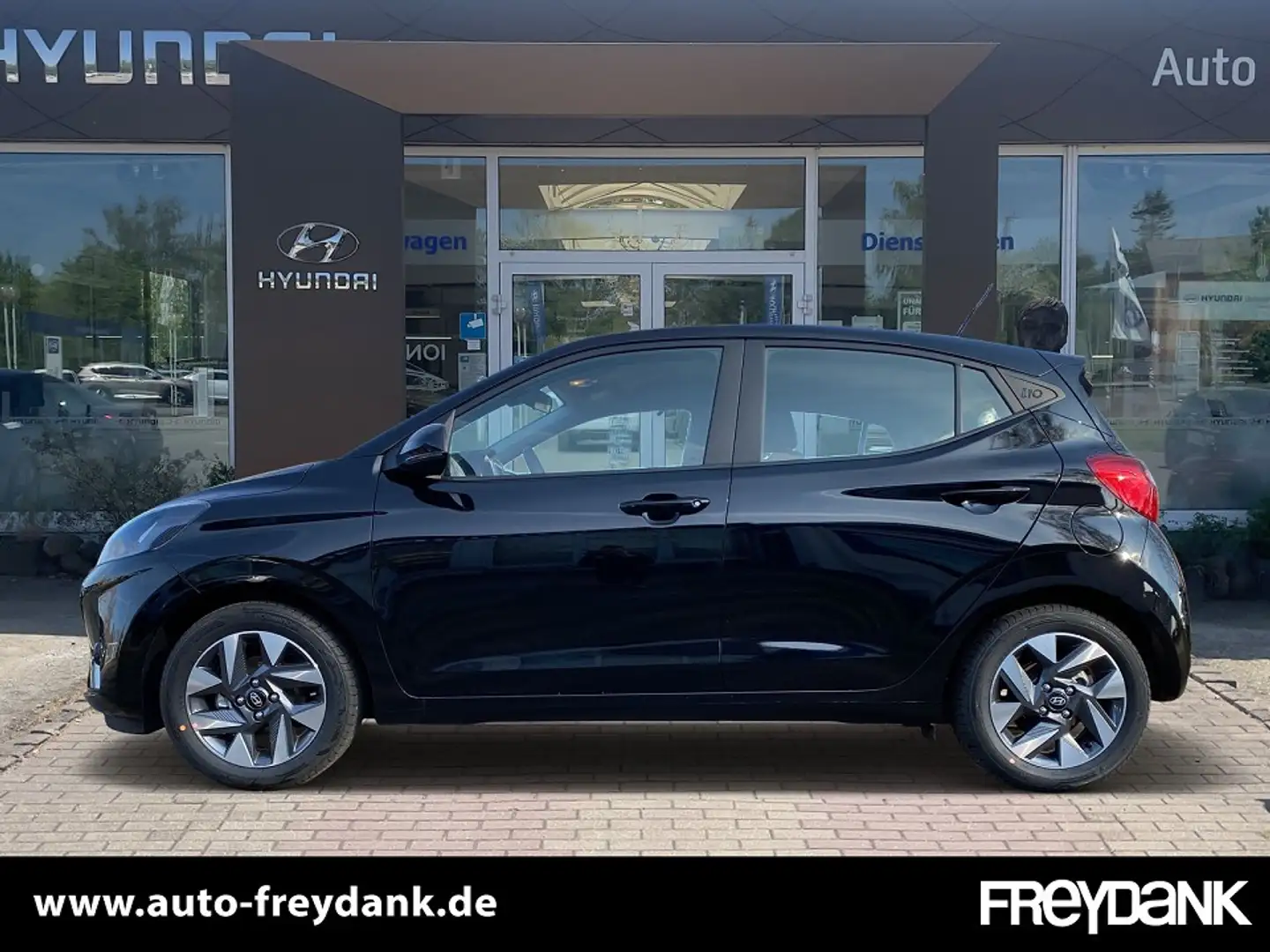 Hyundai i10 FL (MJ24) 1.0 Benzin M/T Trend Schwarz - 2