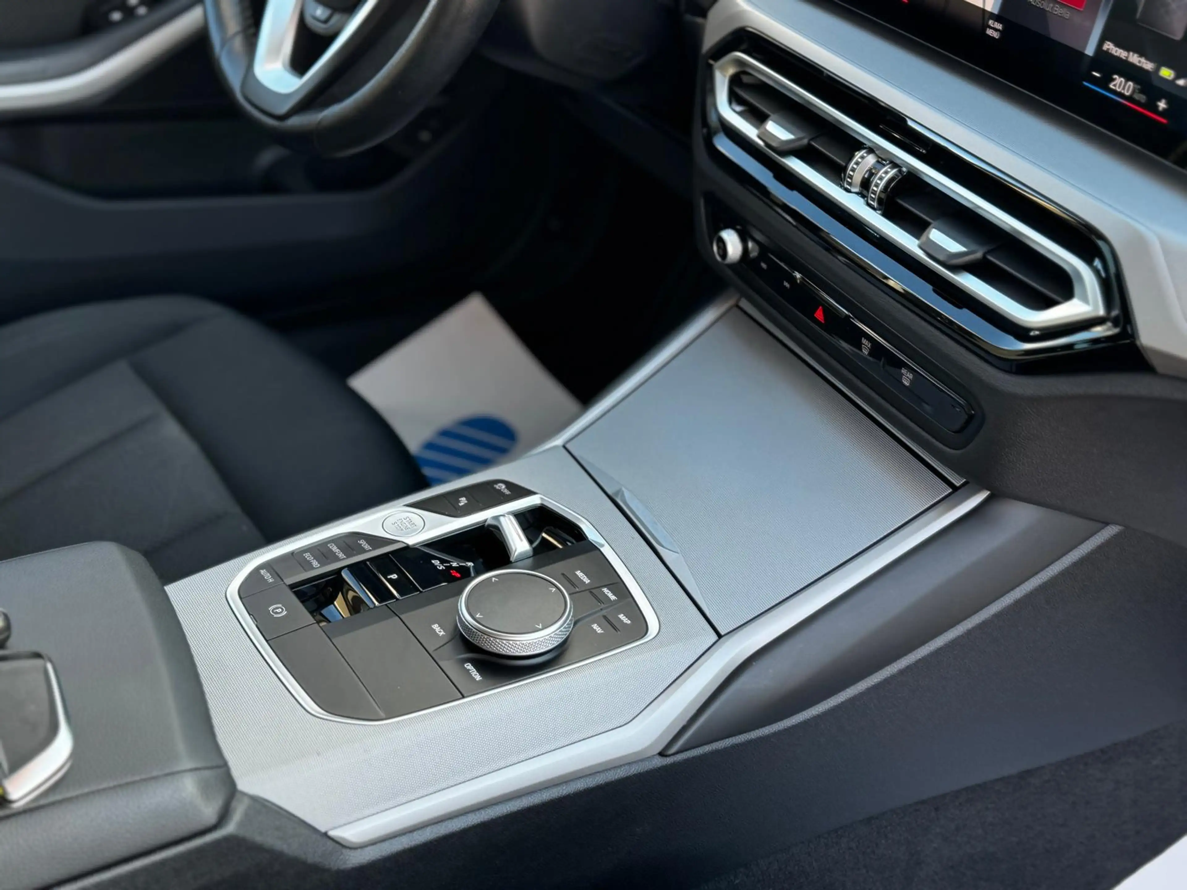 BMW 318 d LED/Memory/Kamera/Shadow-Line/1Hand — photo 15