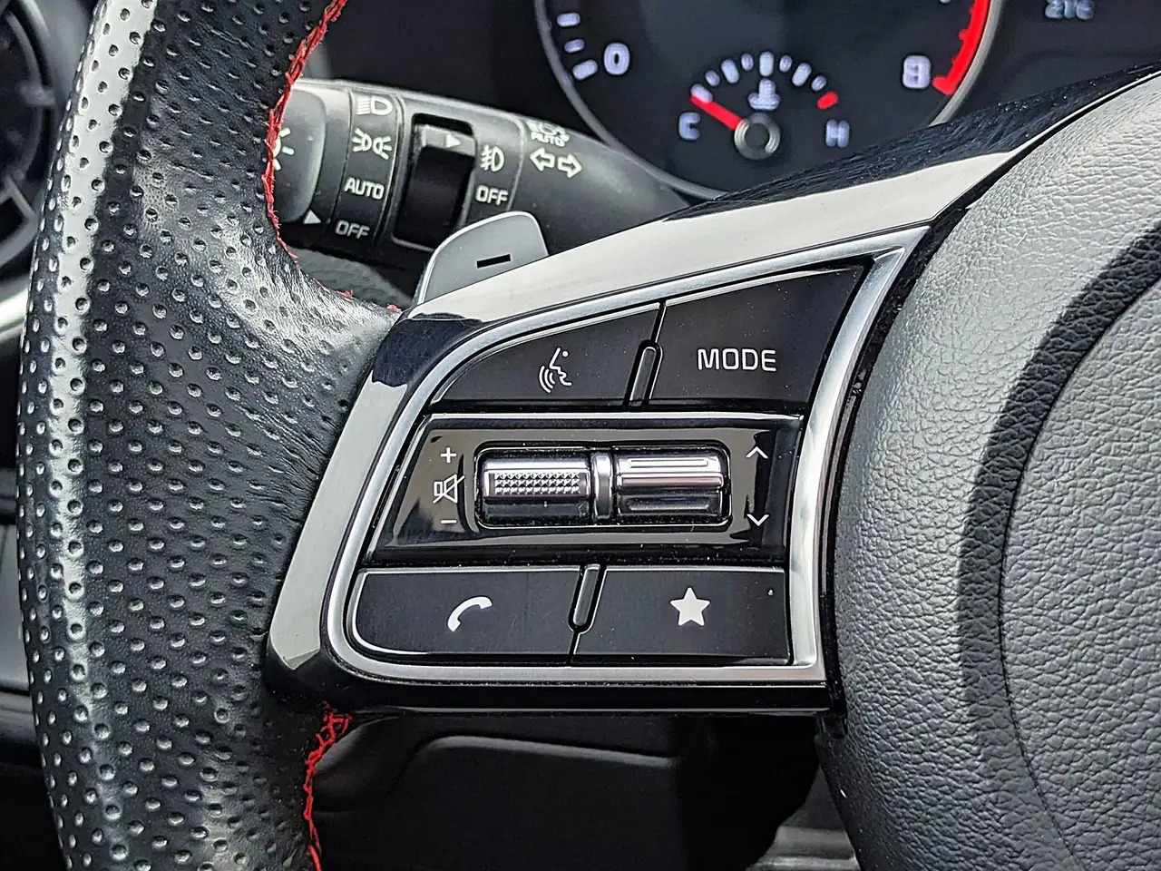 Kia Forte снимка Kia Forte