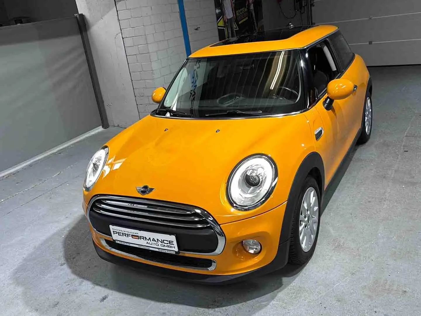 MINI One Mini one LED PDC Panoramadach Sitzh Orange - 2