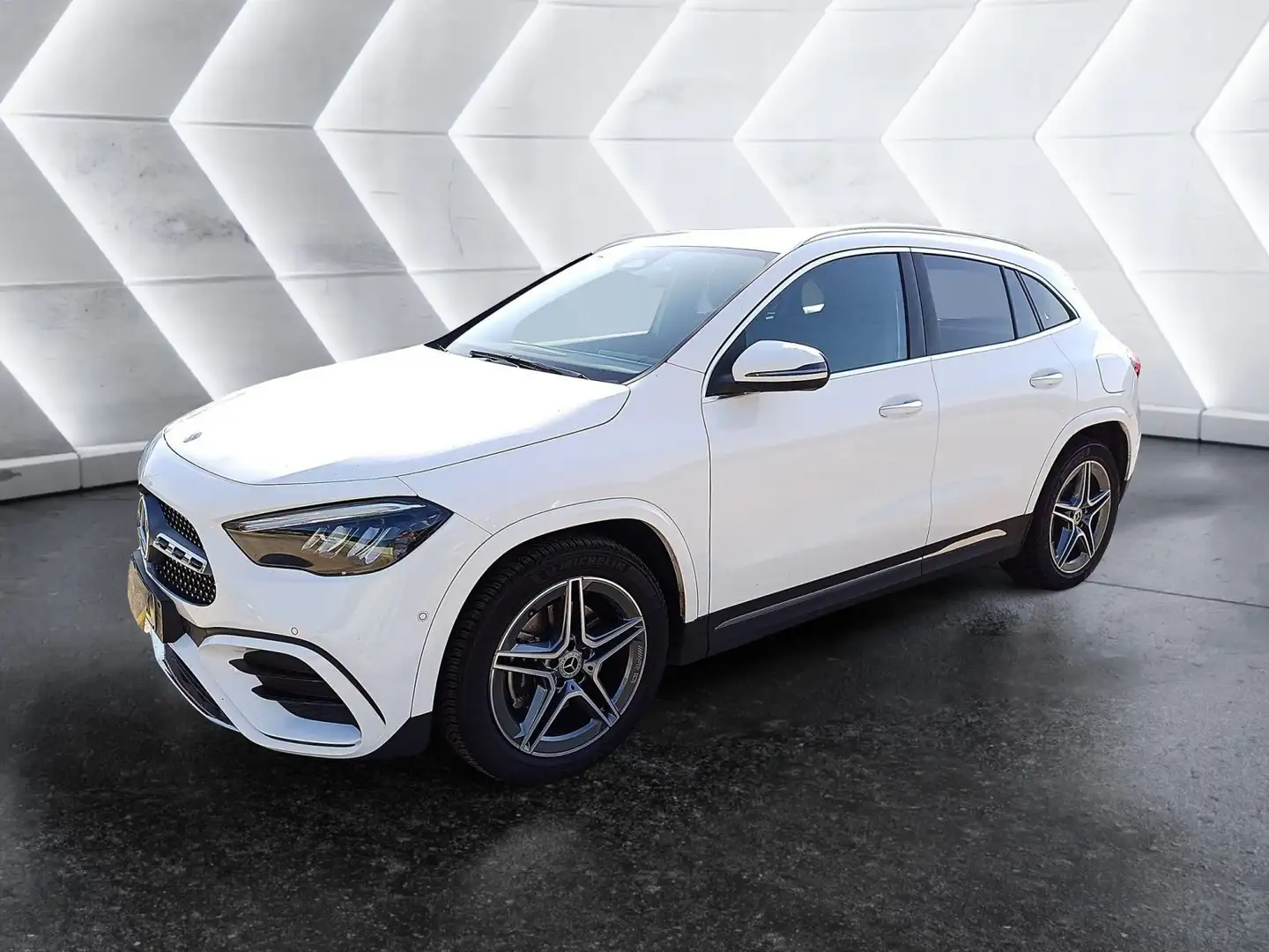 Mercedes-Benz GLA 180 180 d AMG Line Advanced Plus auto Blanc - 1