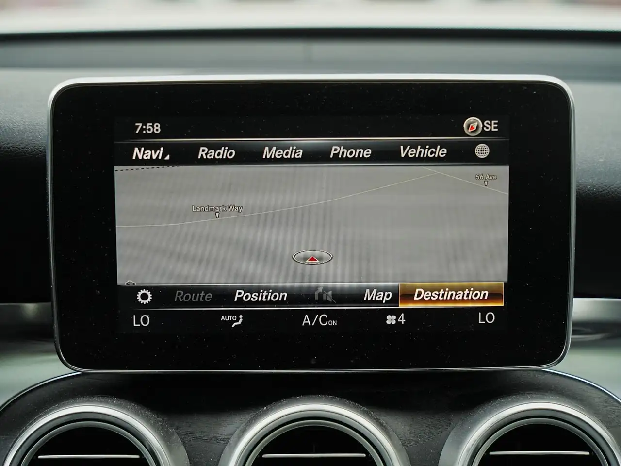 Mercedes-Benz GLC снимка Mercedes-Benz GLC