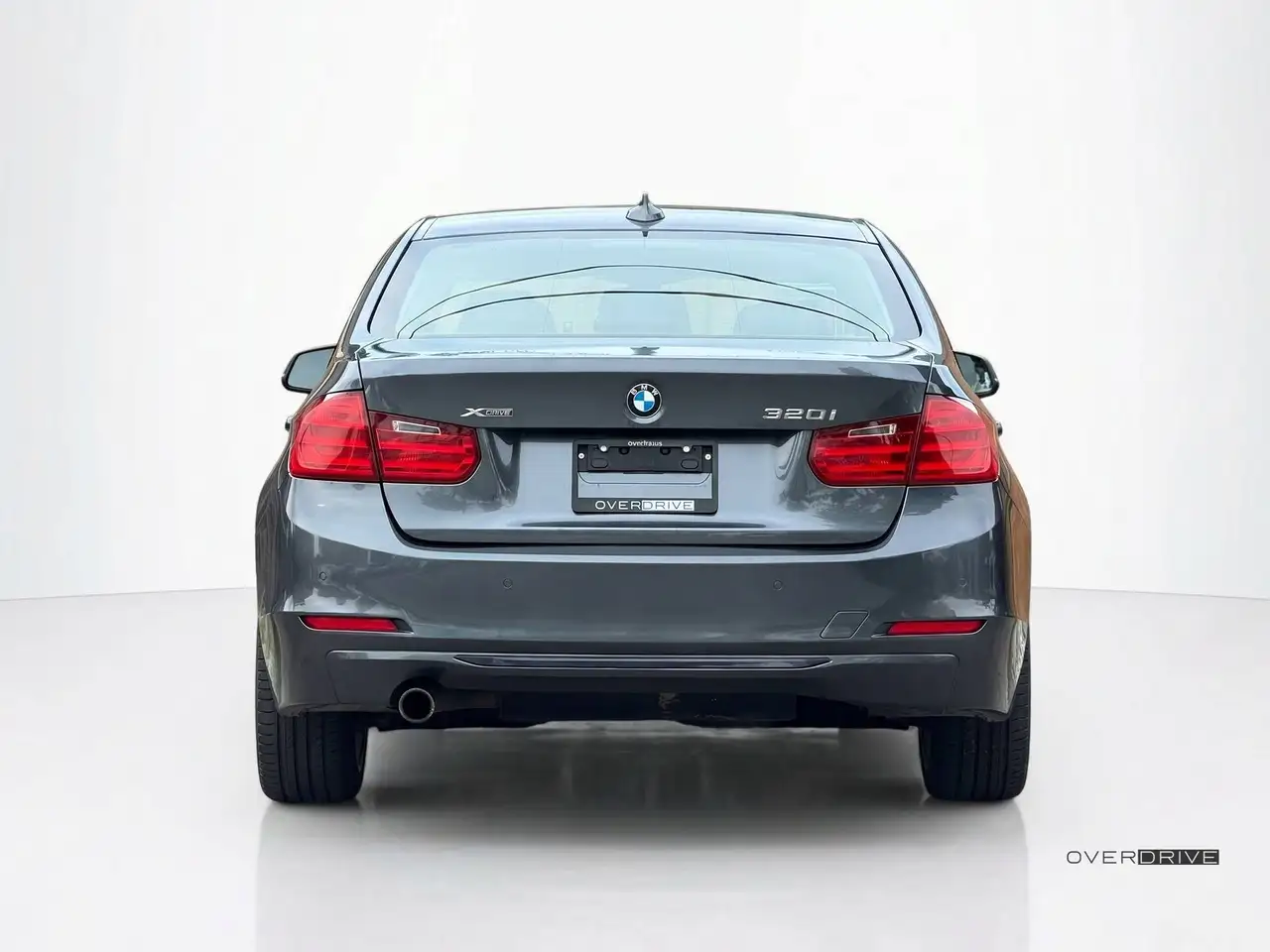 BMW 3 Series photo BMW 3 Series