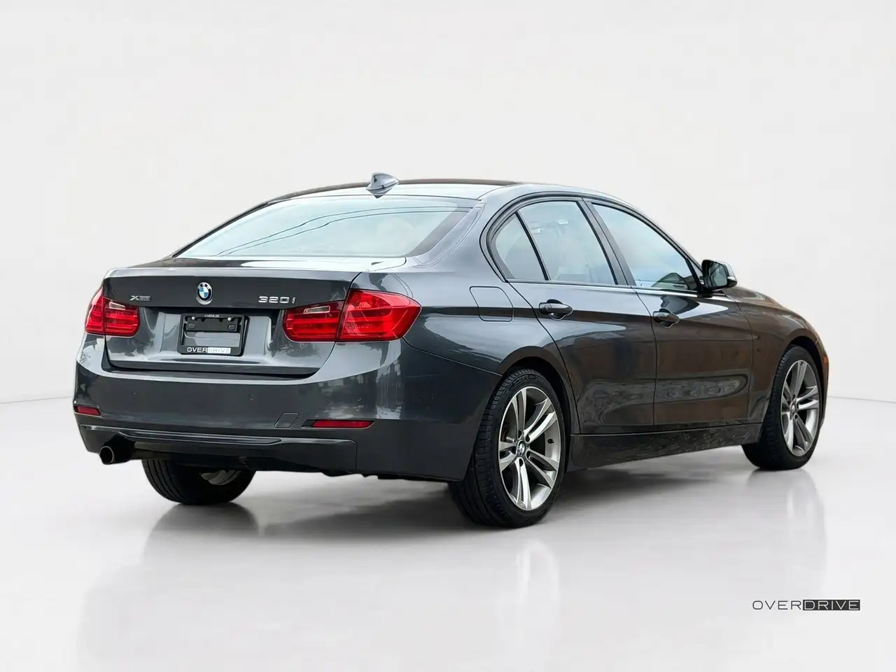 BMW 3 Series photo BMW 3 Series