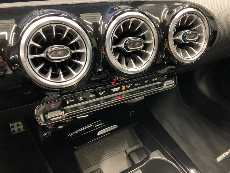 Mercedes-Benz CLA 200 ShB Edition AMG Pano SpurW S-Sitz PDC LM — photo 11