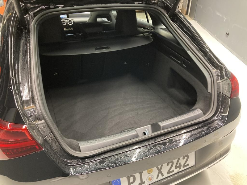 Mercedes-Benz CLA 200 ShB Edition AMG Pano SpurW S-Sitz PDC LM — photo 13