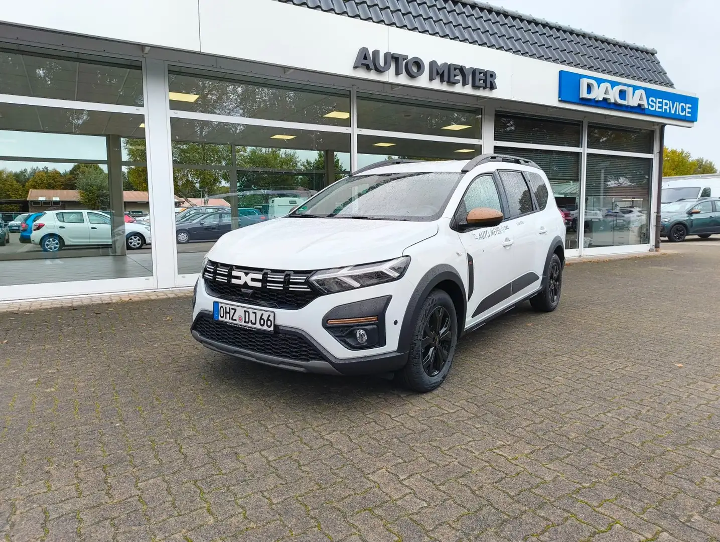 Dacia Jogger Extreme TCe110 SHZ/7-Sitzer/CarPlay Weiß - 1