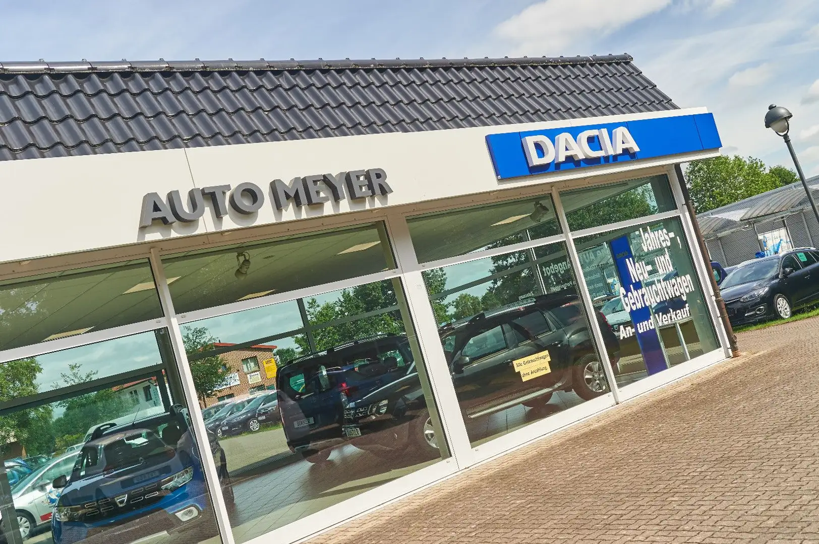 Dacia Jogger Extreme+ TCe110 Navi/SHZ/7-Sitzer Weiß - 1