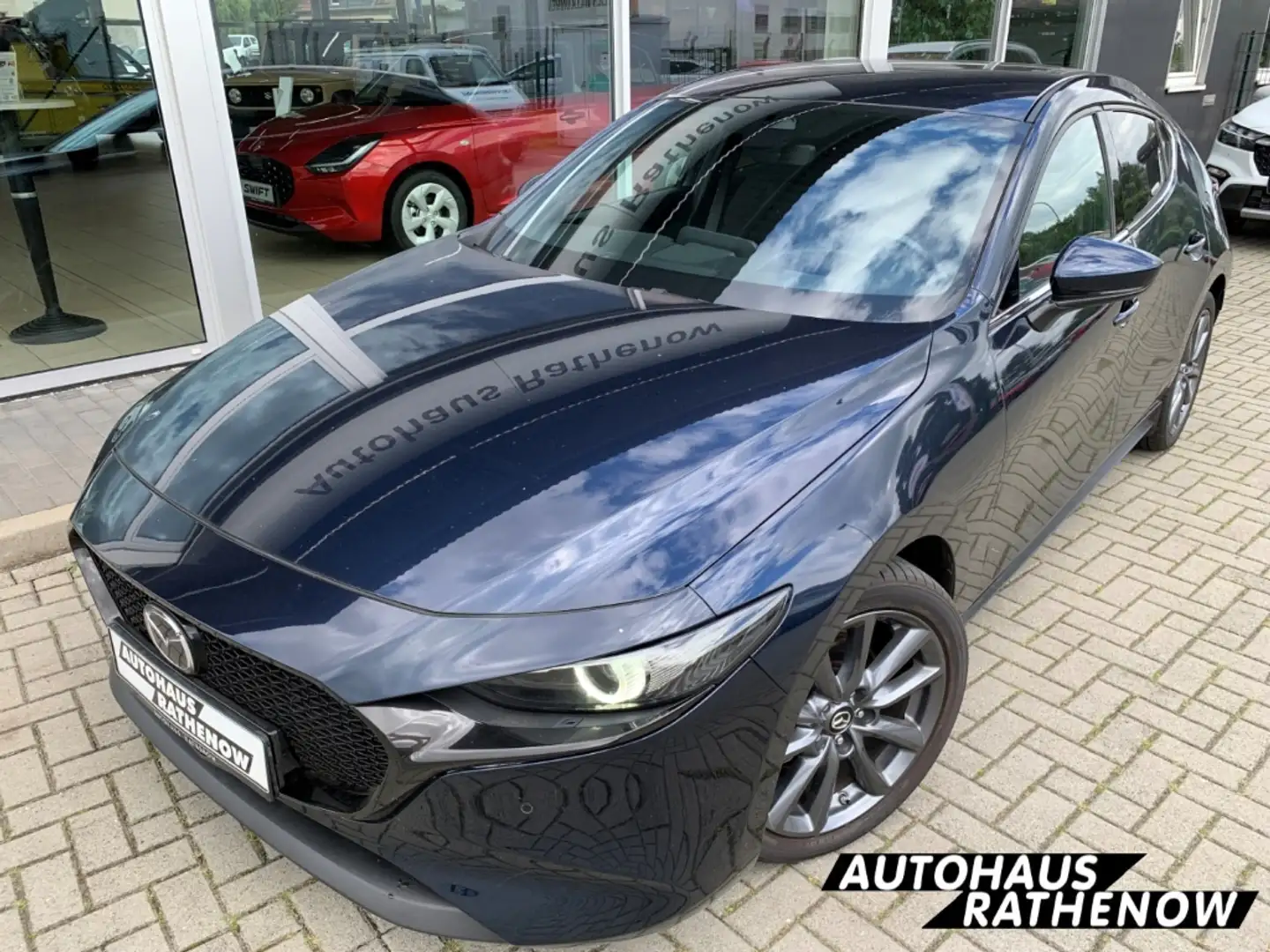 Mazda 3 Selection SKYACTIV-G 2.0 M-Hybrid MATRIX-LED Navi Bleu - 2