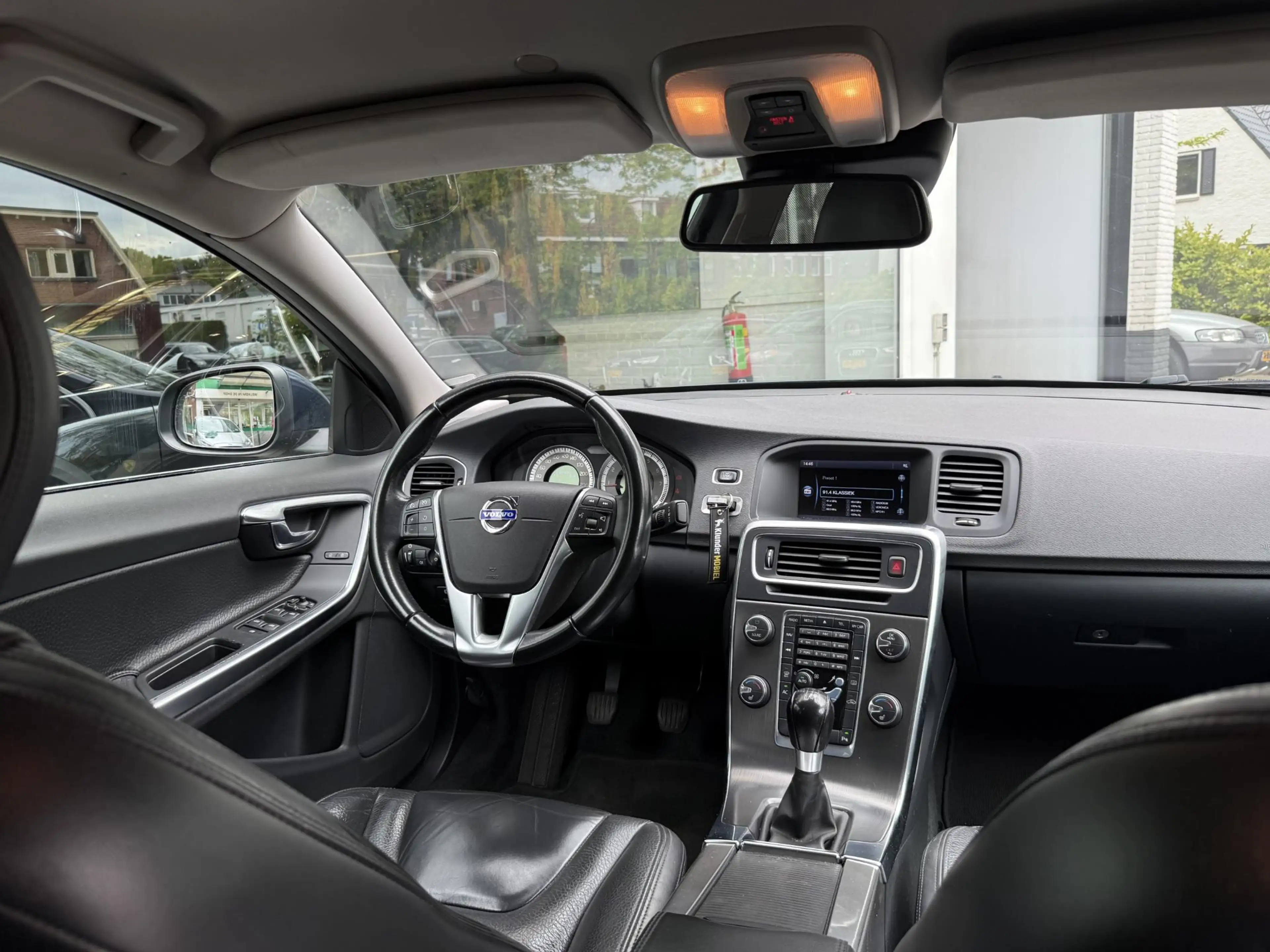 Volvo S60 T3 Summum |Xenon|Leder|Trekhaak| — photo 5