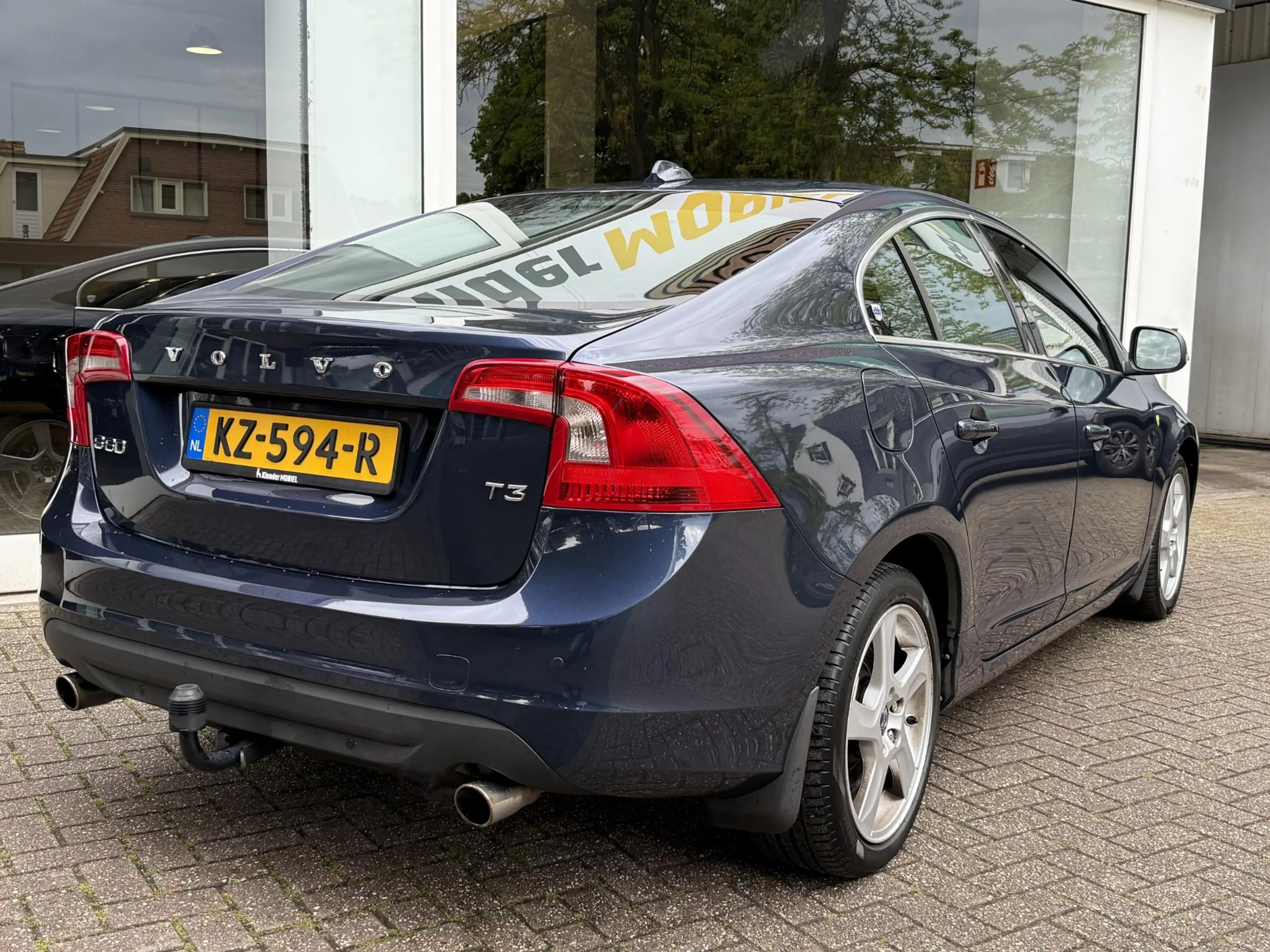 Volvo S60 T3 Summum |Xenon|Leder|Trekhaak| — photo 3