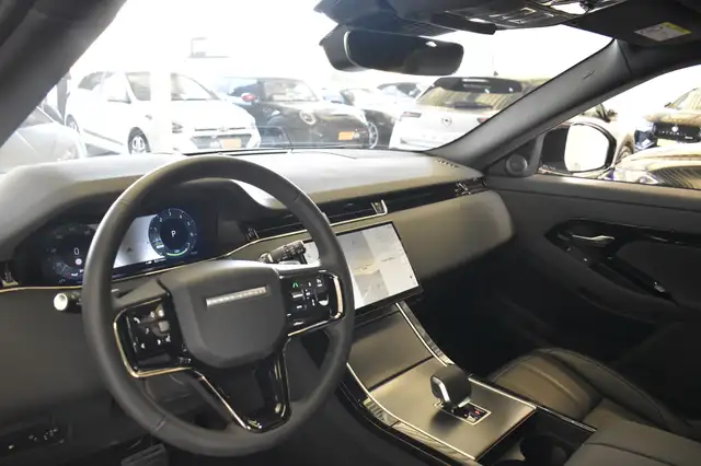 Land Rover Range Rover Evoque view 11