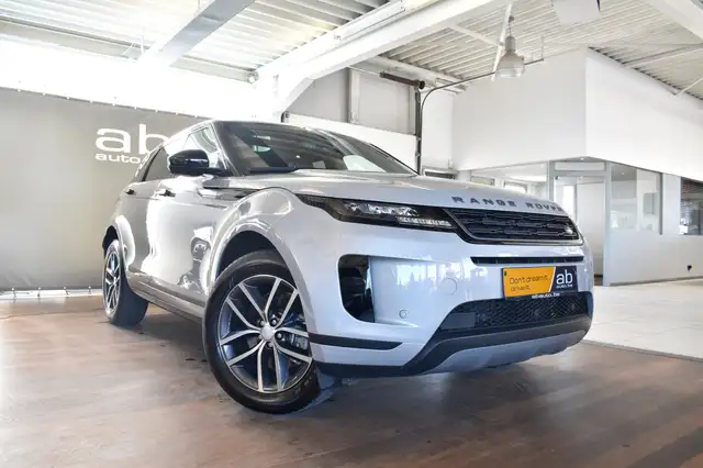 Land Rover Range Rover Evoque view 3