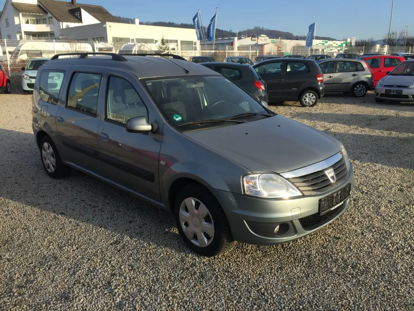 Dacia Logan MCV,Laureate 1.5 dCi,el.Fh,AHK,Tüv Neu! Grau - 1