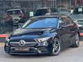 Mercedes-Benz A 200 d AMG Line / Berline / 150 CV / ETAT SHOWROOM Zwart - thumbnail 1
