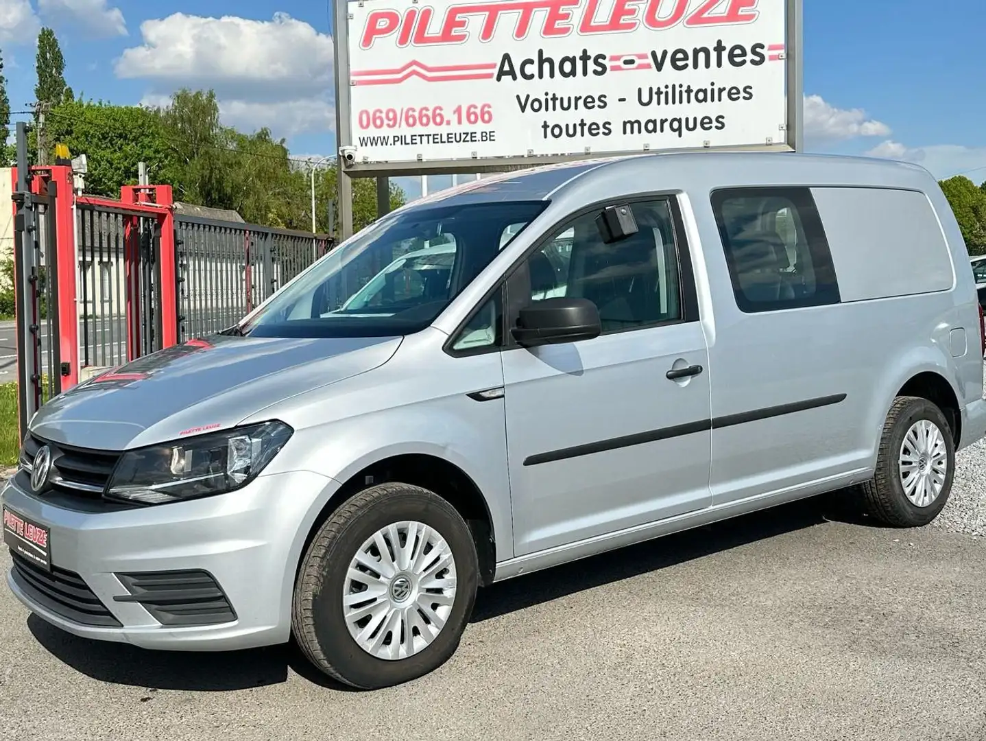 Volkswagen Caddy 2.0 TDi SCR Conceptline Grigio - 2