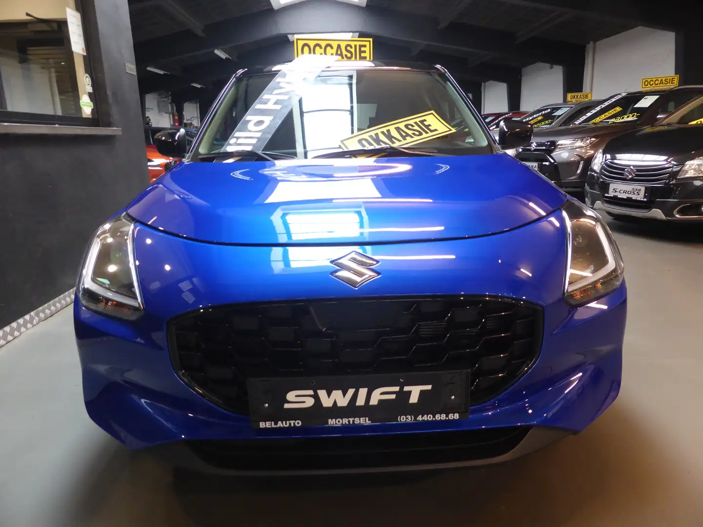Suzuki Swift Swift 1.2i Hybrid MT GL+ DEMO-WAGEN 5.200 KM. Blauw - 1