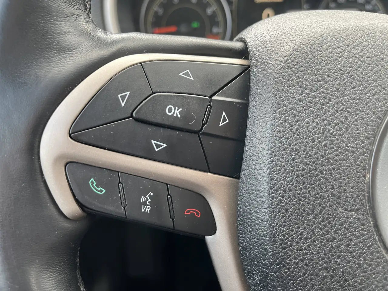 Jeep Cherokee снимка Jeep Cherokee