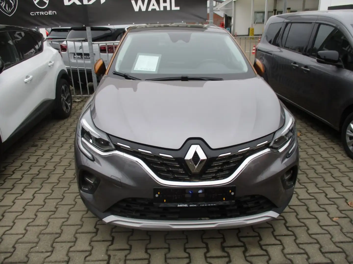 Renault Captur TCe 140 EDC GPF EDITION ONE Grau - 1