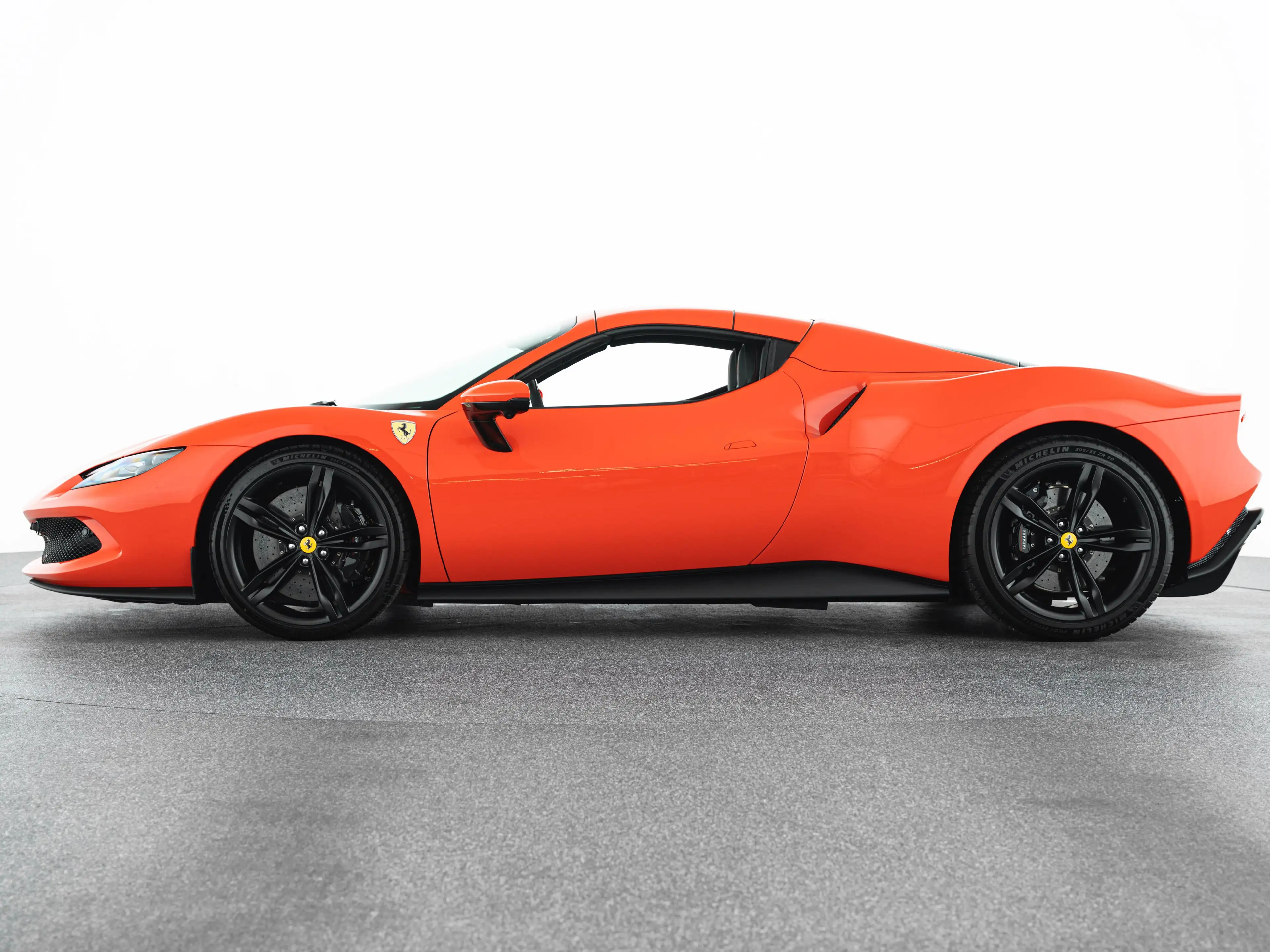 Ferrari 296 GTS Roadster PHEV F1 DCT — photo 8