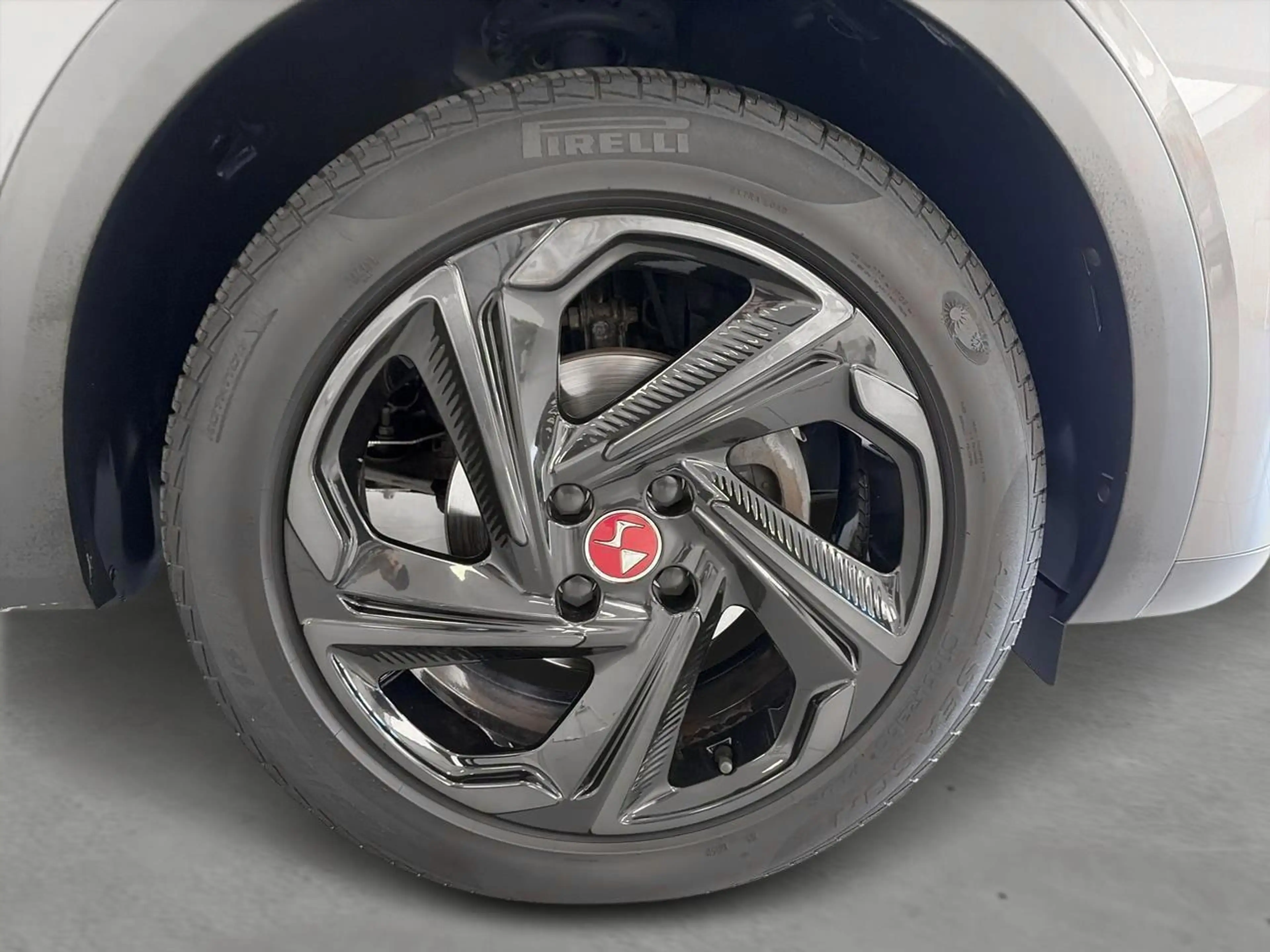 DS Automobiles DS 3 Crossback 1.2 PureTech Performance Line+ — photo 6