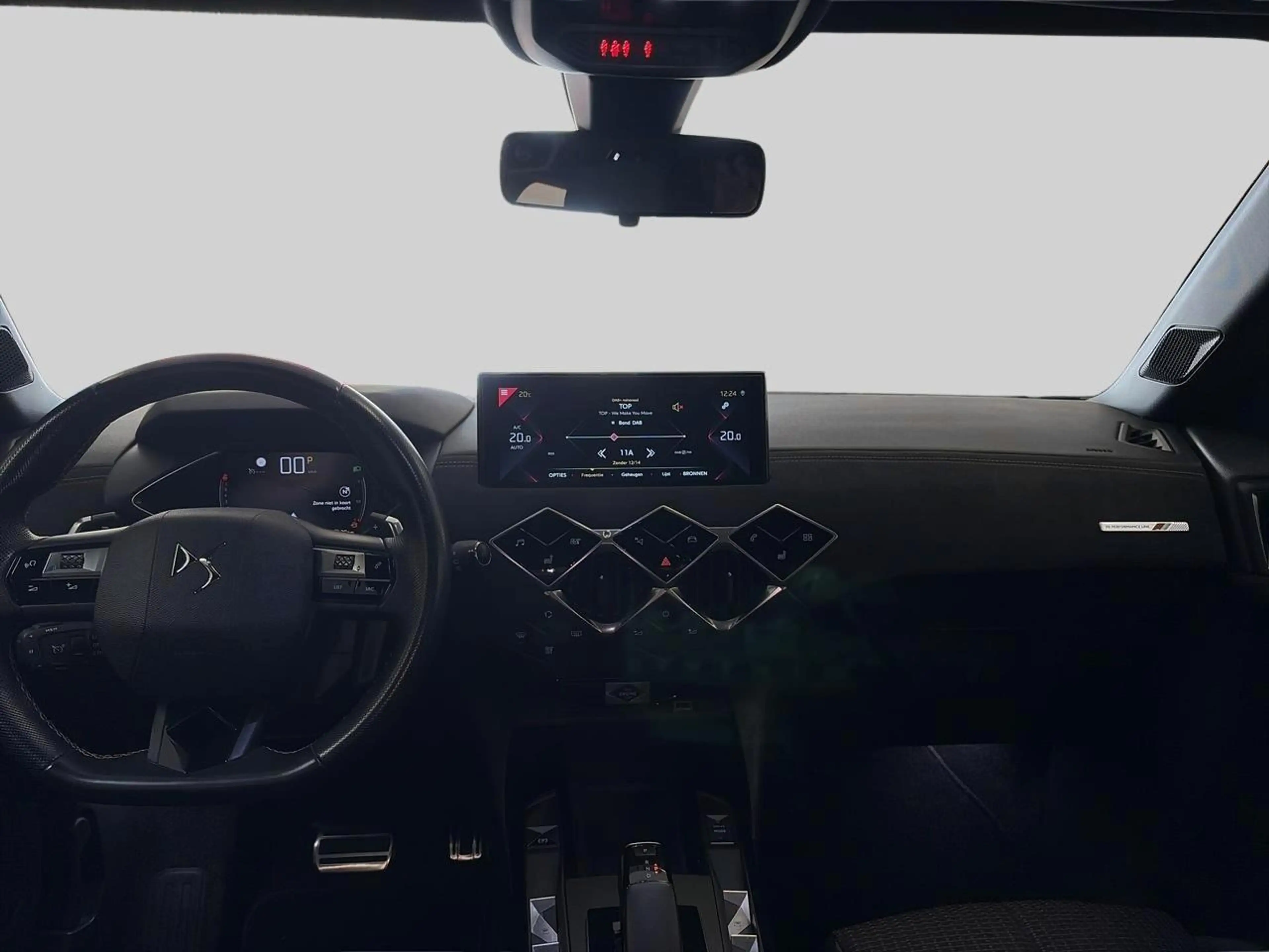 DS Automobiles DS 3 Crossback 1.2 PureTech Performance Line+ — photo 13