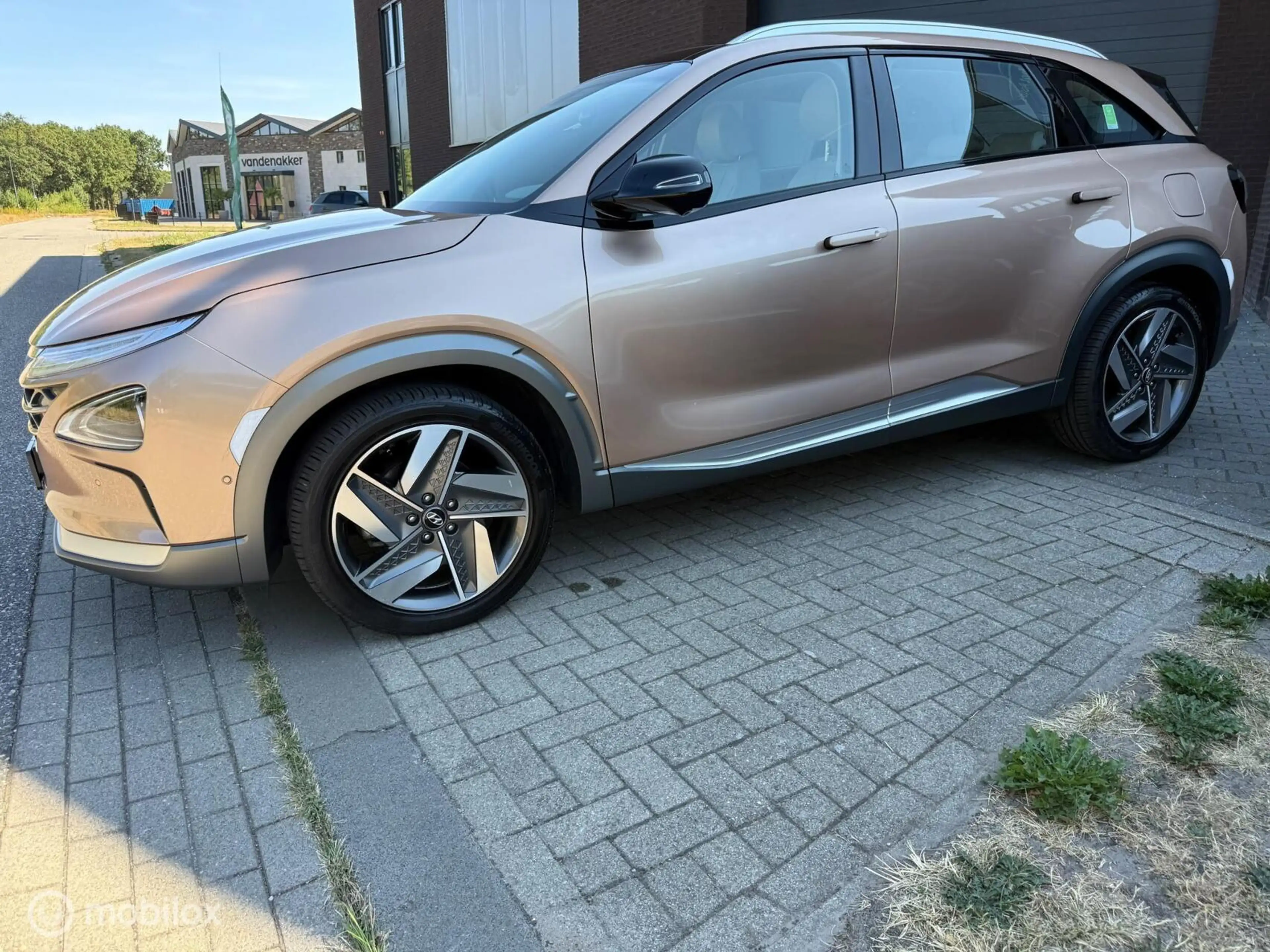 Hyundai NEXO FCEV Plus Pack 2022 — photo 2