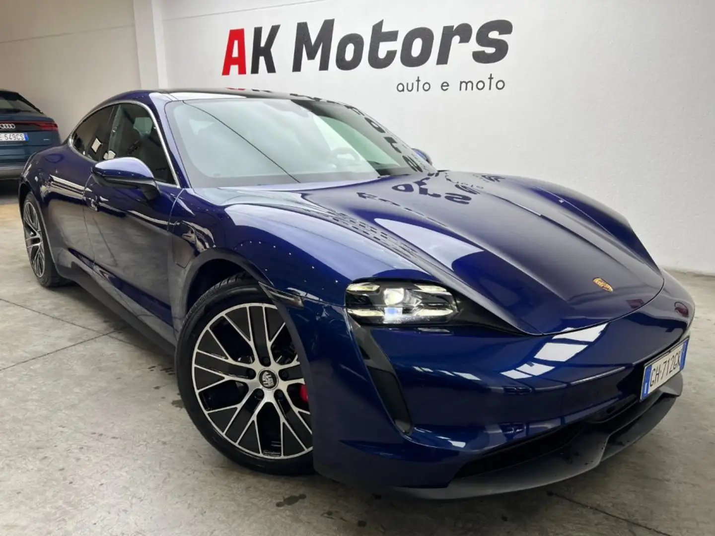 Porsche Taycan 4S Performance Battery Plus Bleu - 1