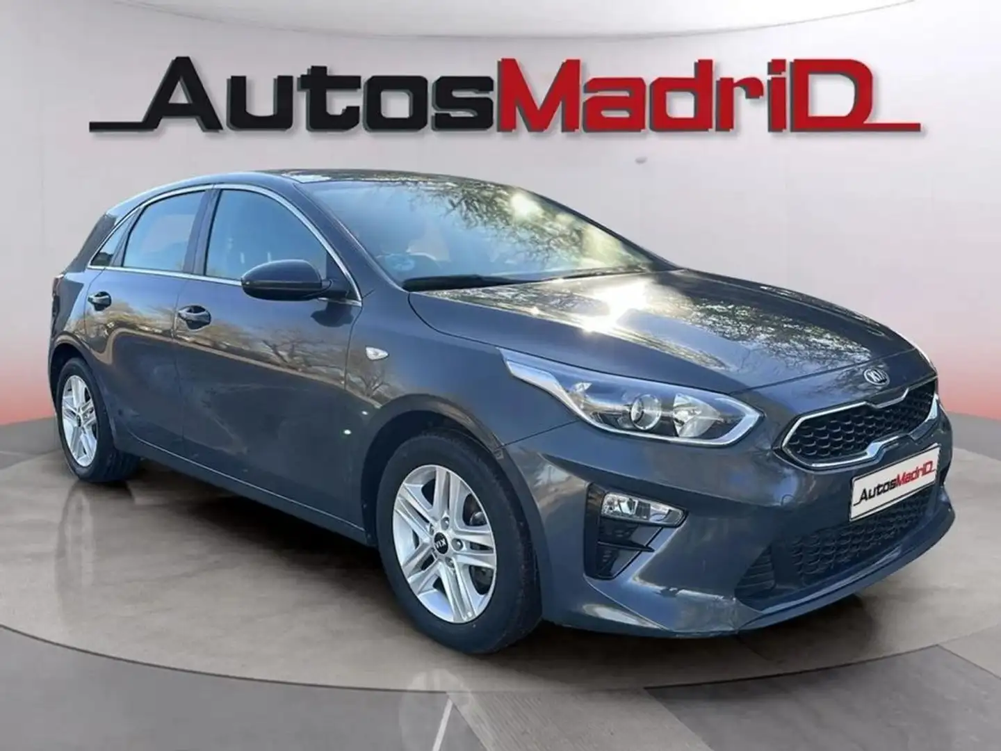 Kia Ceed / cee'd 1.0 T-GDI Drive 100 Plateado - 1