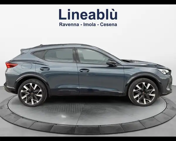 Cupra Formentor view 6