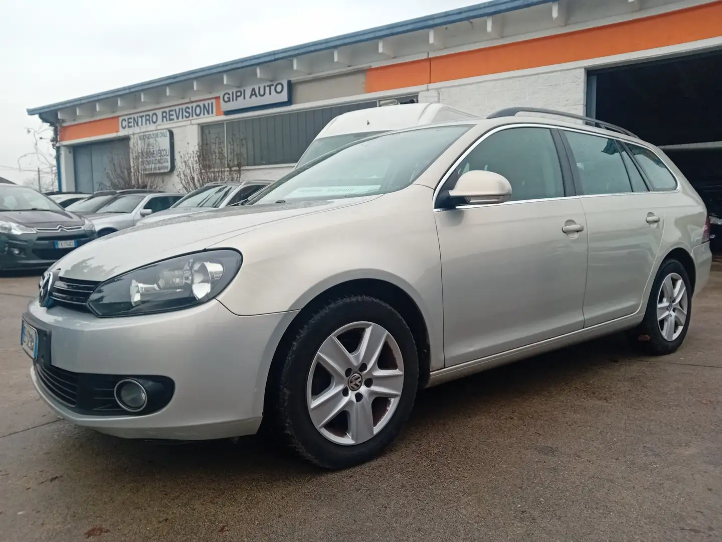 Volkswagen Golf Golf VI 2008 Variant Variant 1.6 tdi Highline Grau - 2