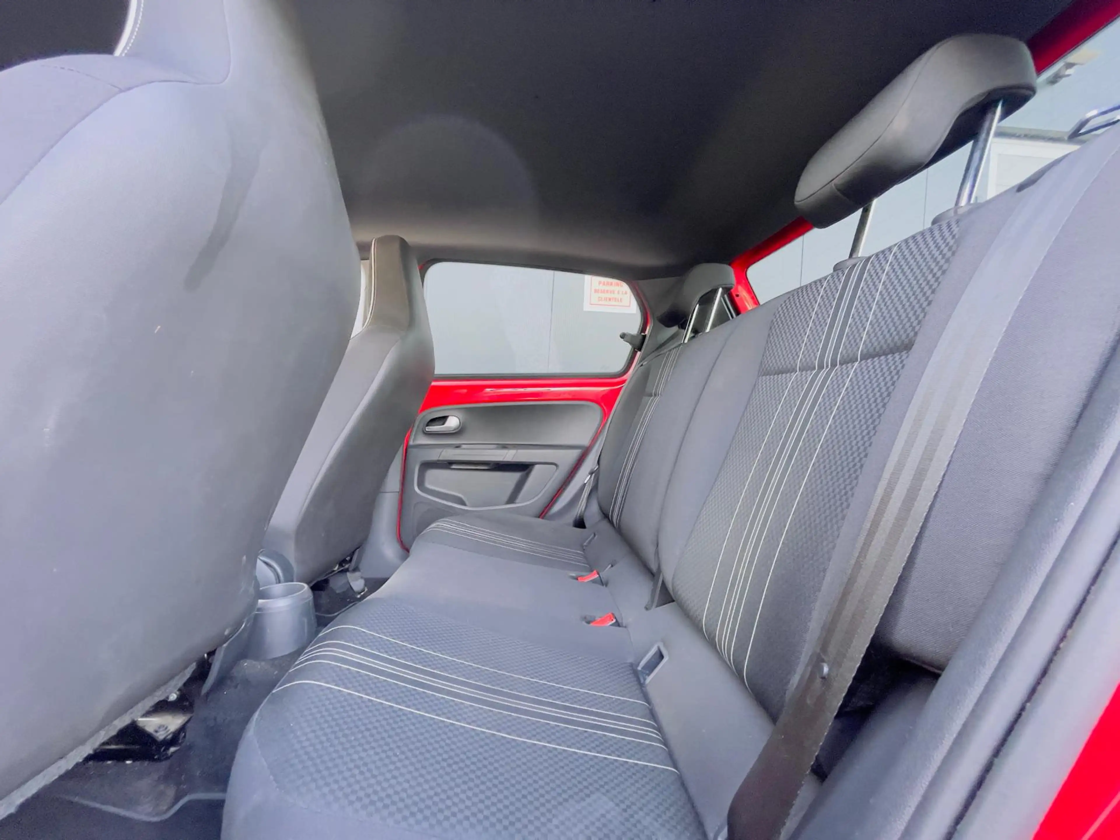 SEAT Mii e-Mii 36.8 kWh Electric Plus — photo 10