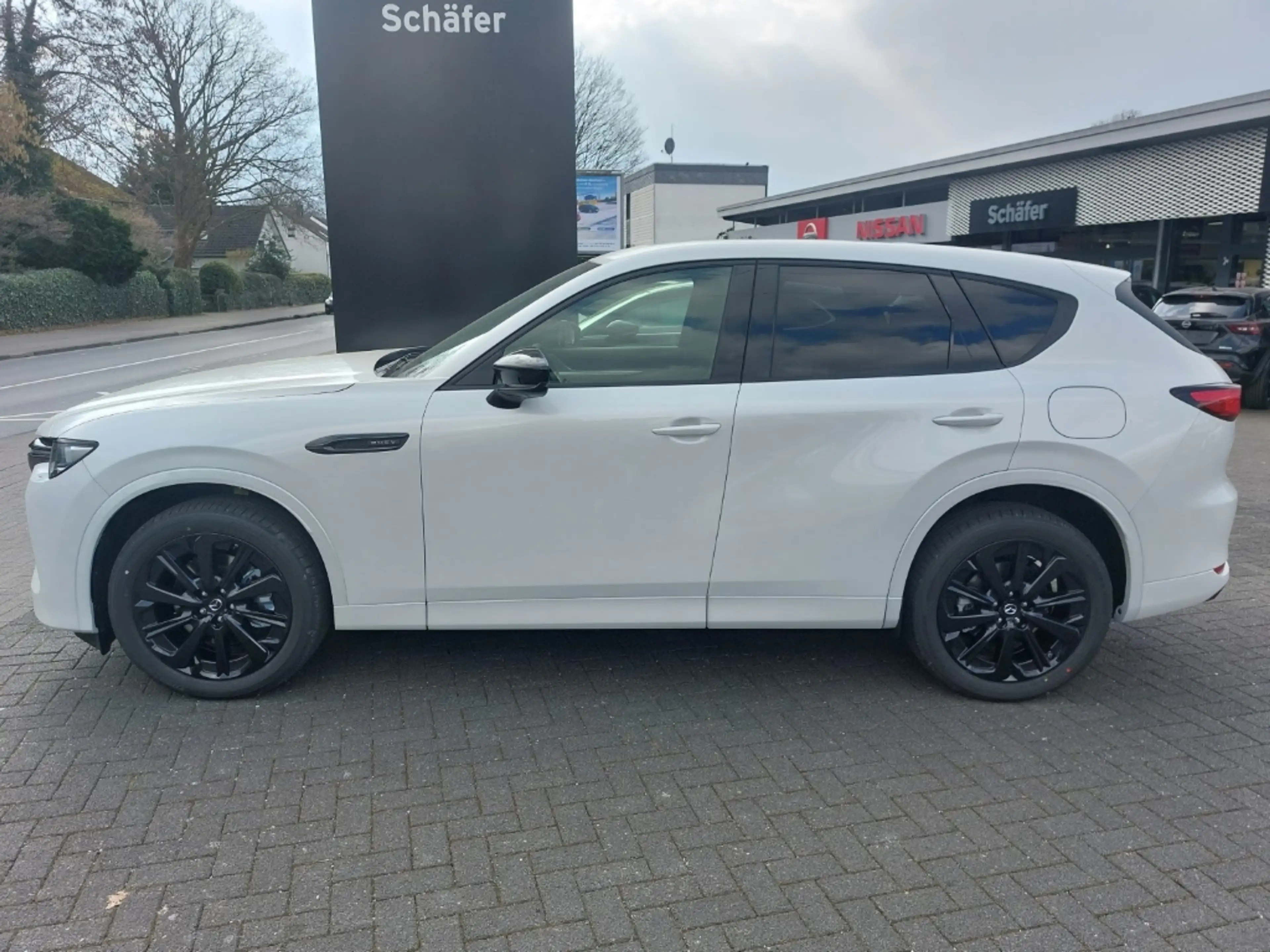 Mazda CX-60 PHEV HOMURA PLUS AWD HUD El. Panodach Navi Leder D — photo 3