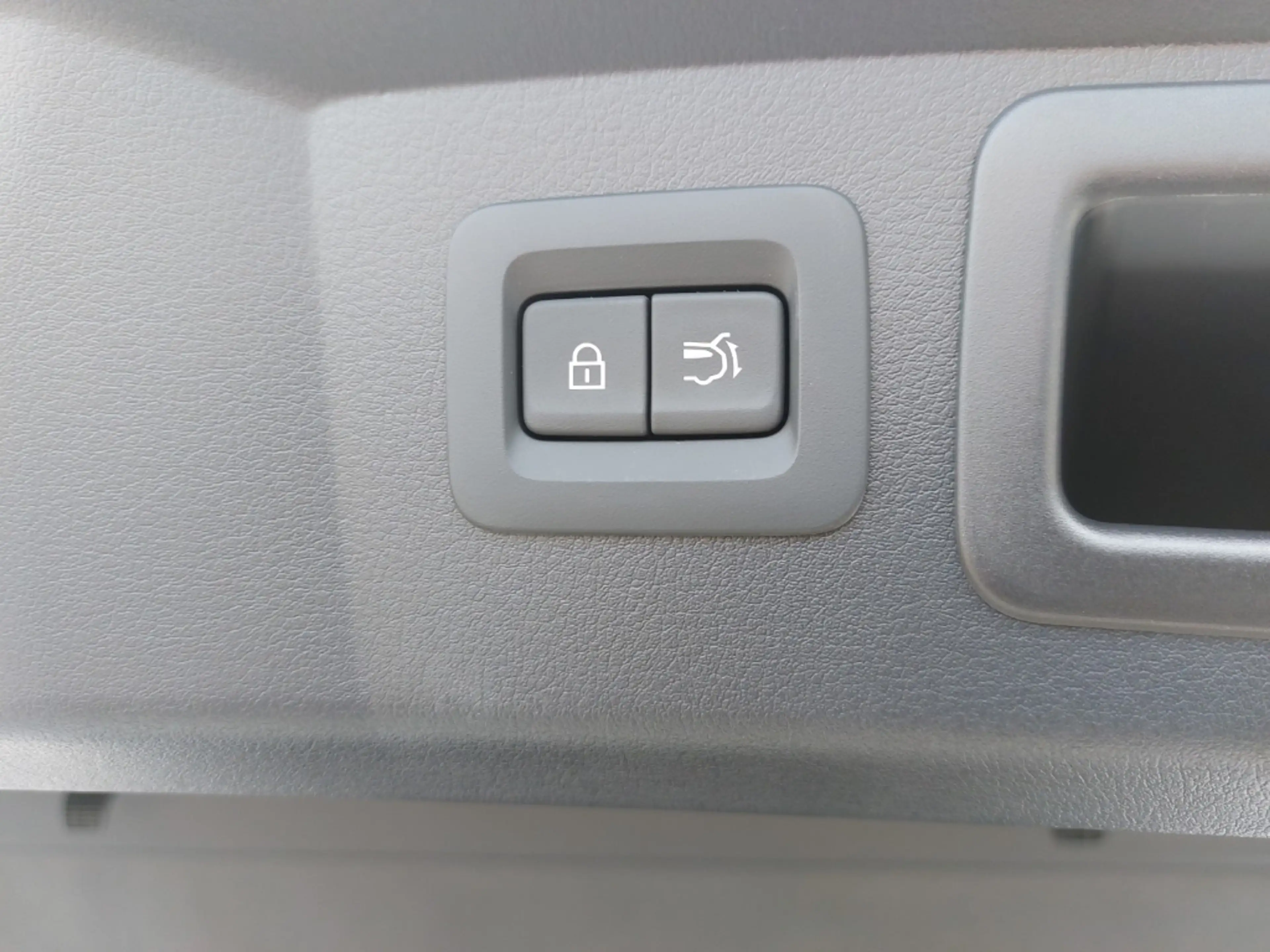 Mazda CX-60 PHEV HOMURA PLUS AWD HUD El. Panodach Navi Leder D — photo 11