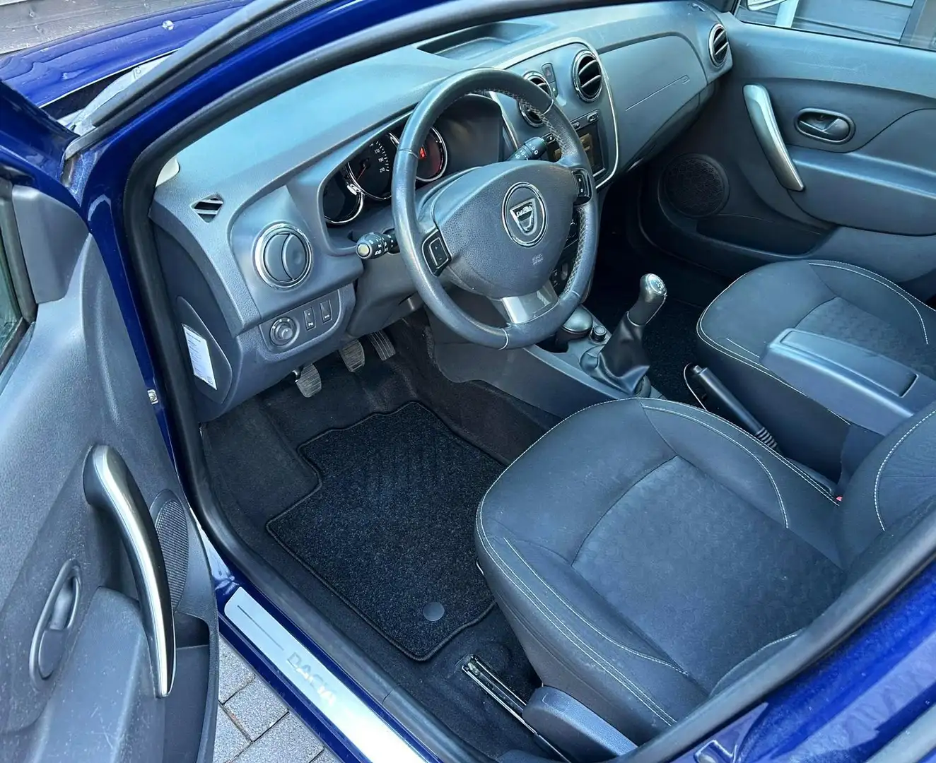Dacia Logan MCV 0.9 TCe Prestige - Tr.Haak - Cr. Control - PDC Bleu - 2