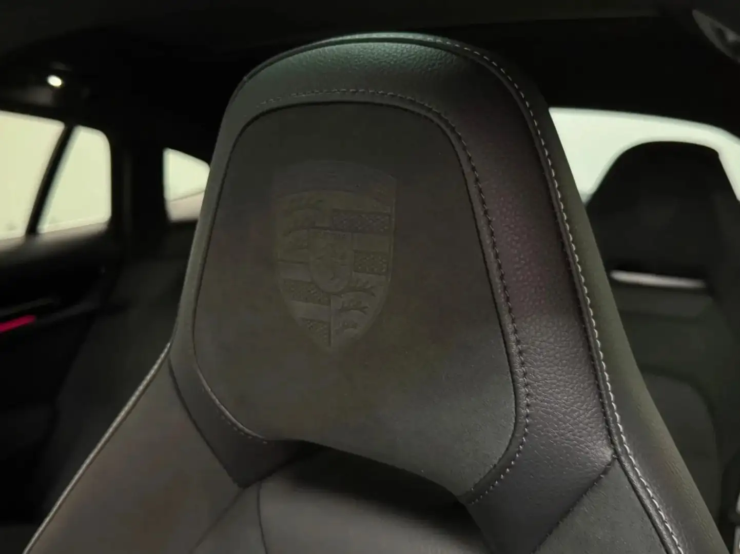 Porsche Panamera 4 E-Hybrid Vert - 2