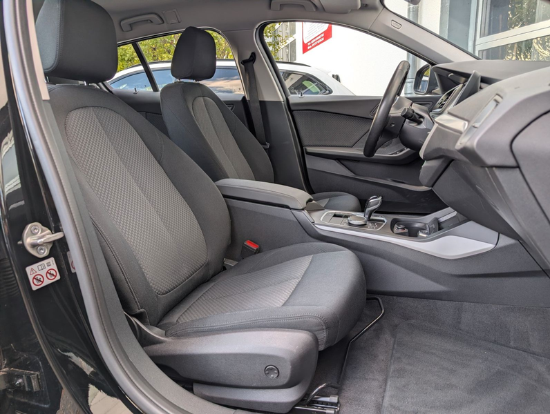 BMW 120 d Aut. Advantage LiveCockpit,HUD,LED,Alu 17" — photo 6
