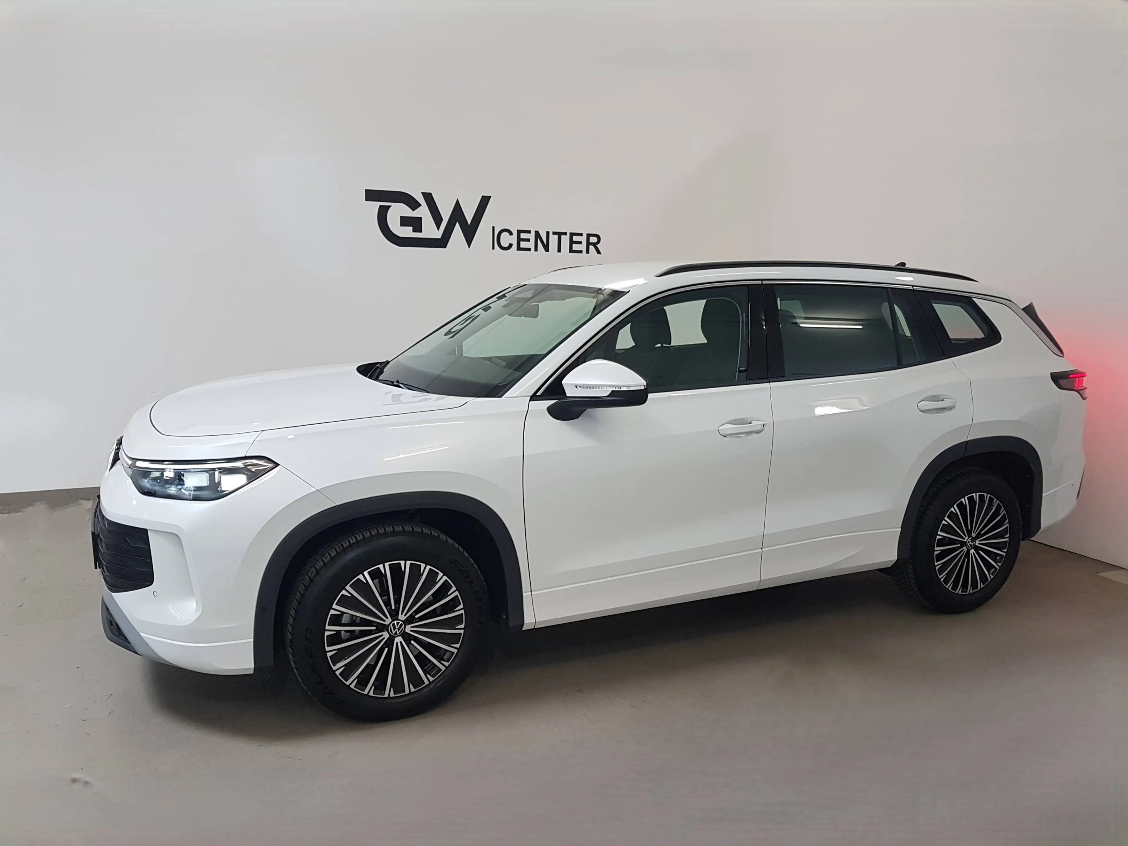Volkswagen Tayron 1.5 eTSI 110 kW Life IQ Lights-Matrix-AHK 7-Sitzer 360 — photo 7