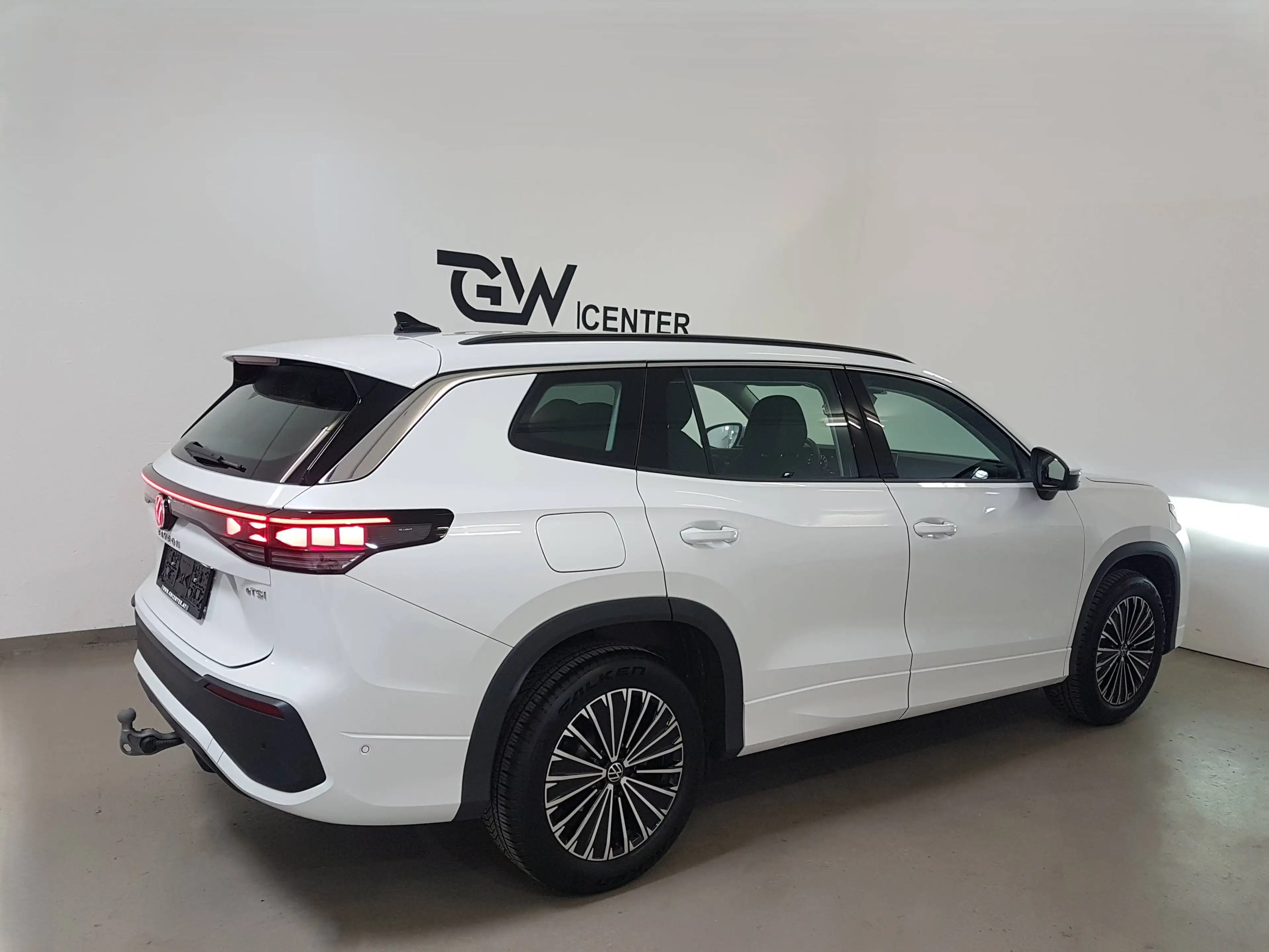 Volkswagen Tayron 1.5 eTSI 110 kW Life IQ Lights-Matrix-AHK 7-Sitzer 360 — photo 10