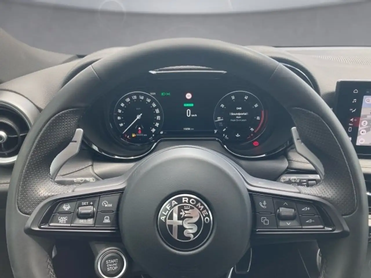 Alfa Romeo Tonale 2023 — фото 10