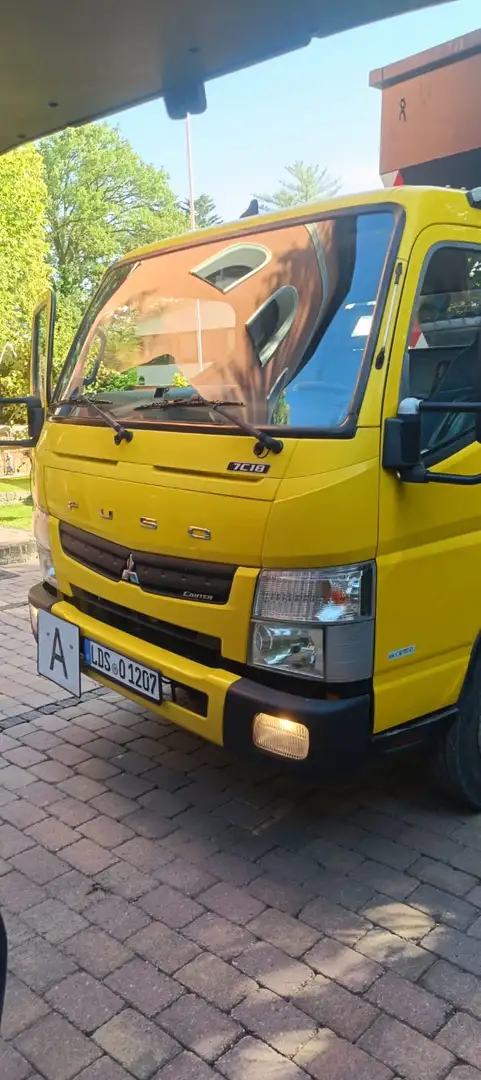 Mitsubishi Canter 7C18 - 1